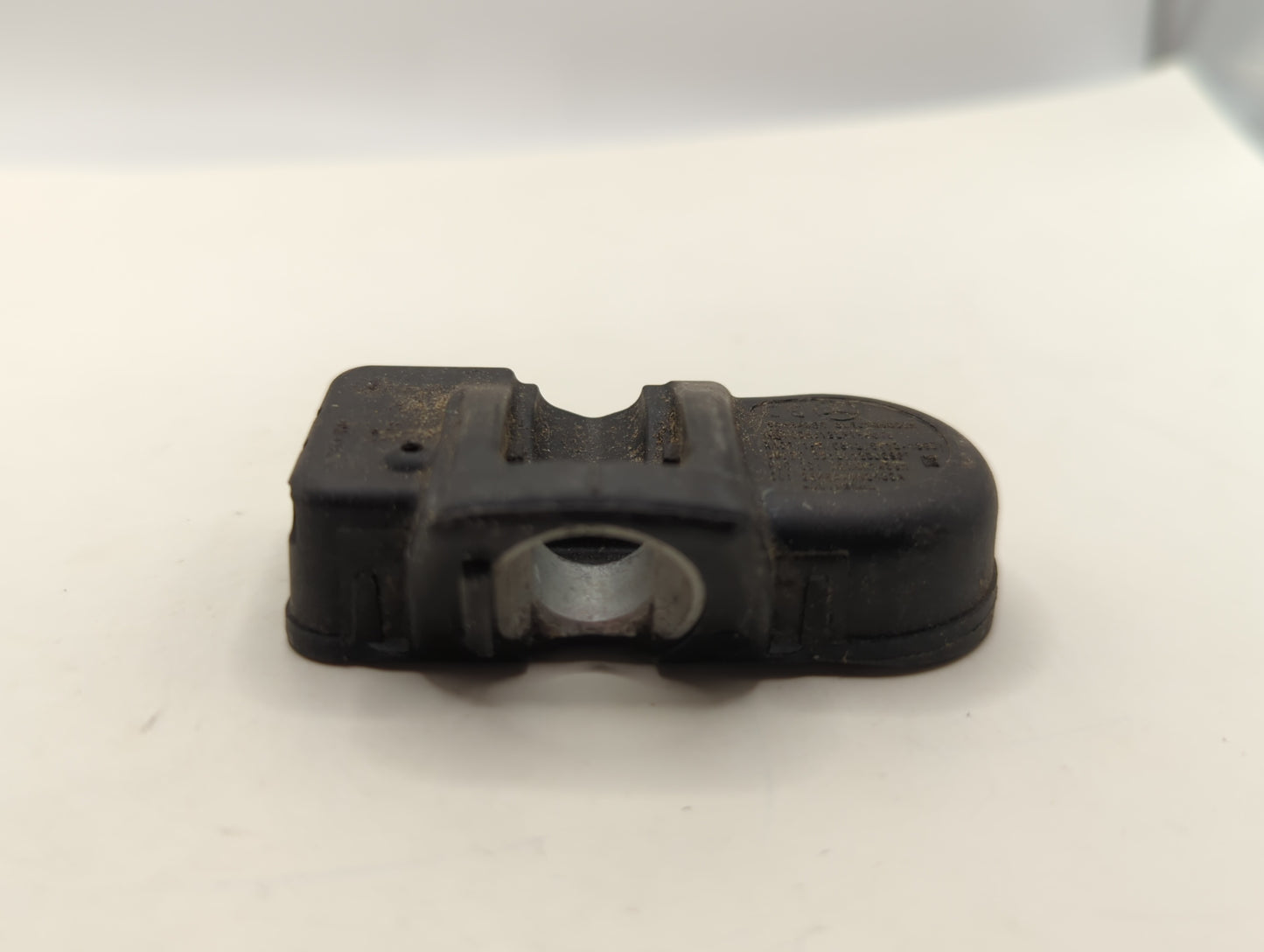 2014 Mercedes-benz Glk350 Tire Pressure Monitoring System Sensor Tpms - Oemusedautoparts1.com