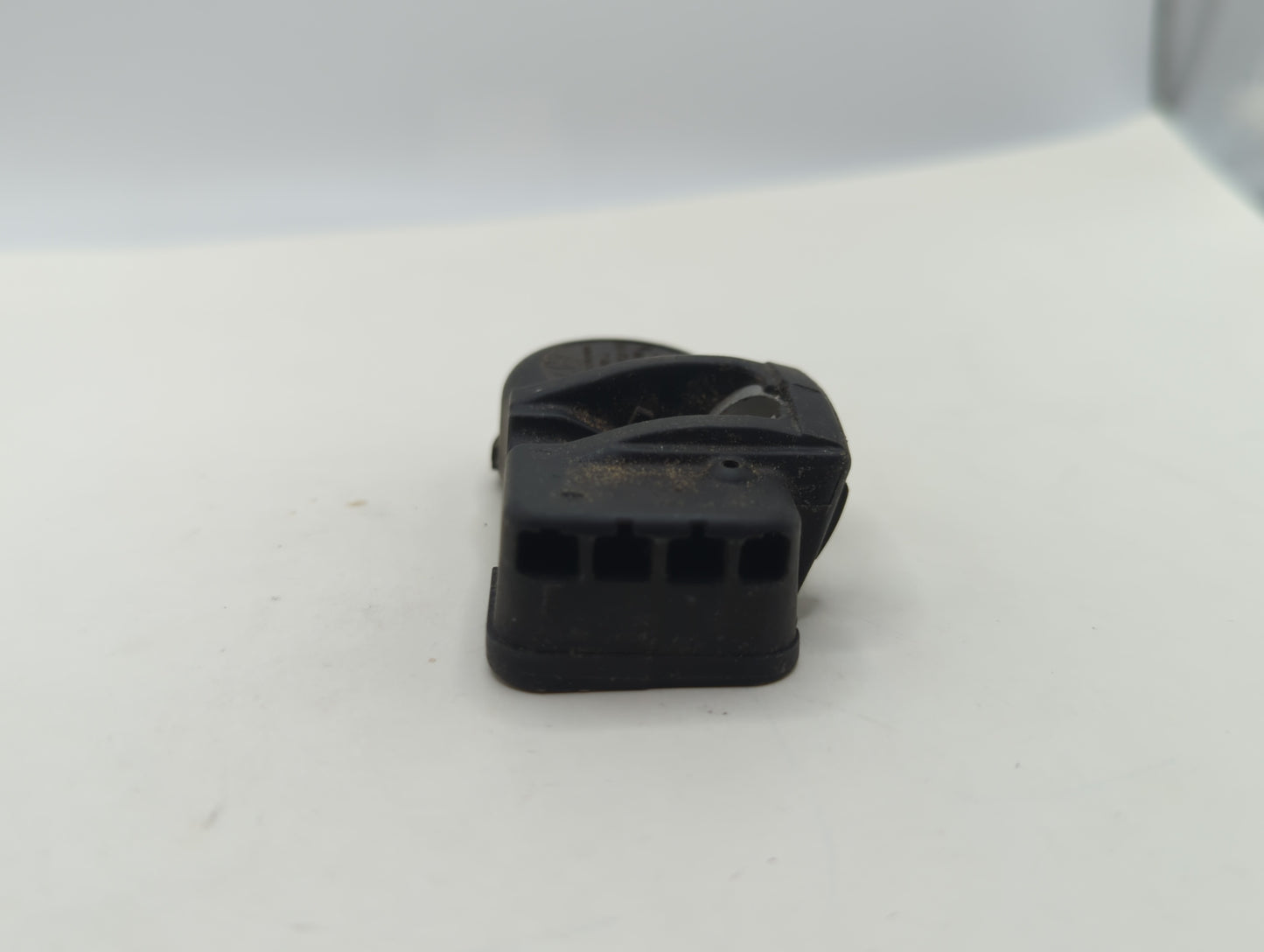 2014 Mercedes-benz Glk350 Tire Pressure Monitoring System Sensor Tpms - Oemusedautoparts1.com