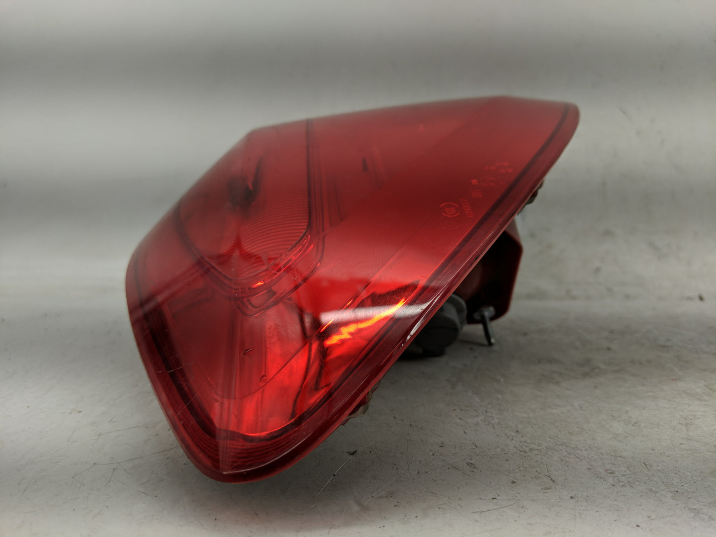 2014 Mercedes-Benz Gl Class Tail Light Assembly Driver Left OEM P/N:A1669067501 A1669067501kz Fits OEM Used Auto Parts - Oem