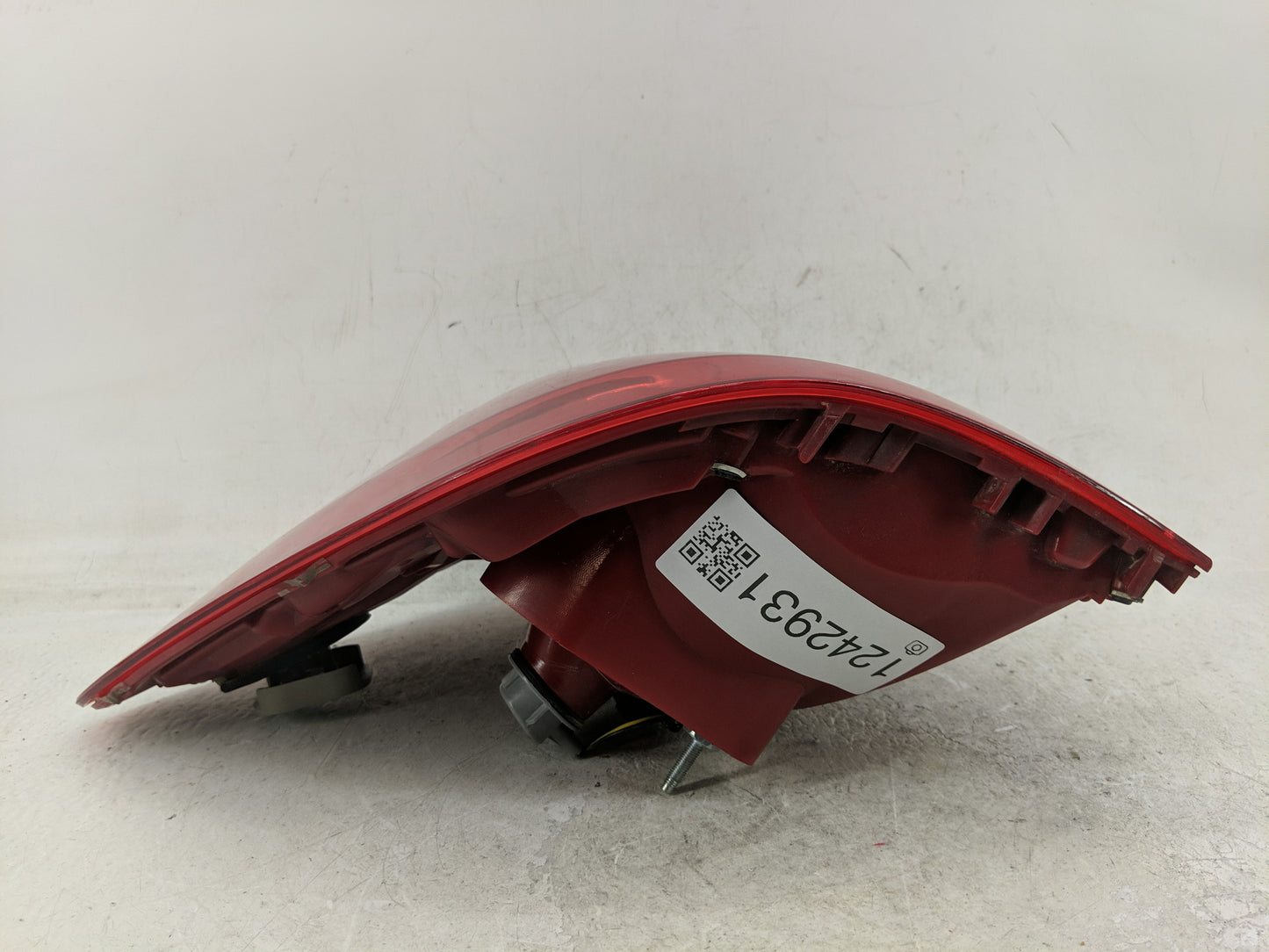 2014 Mercedes-Benz Gl Class Tail Light Assembly Driver Left OEM P/N:A1669067501 A1669067501kz Fits OEM Used Auto Parts - Oem