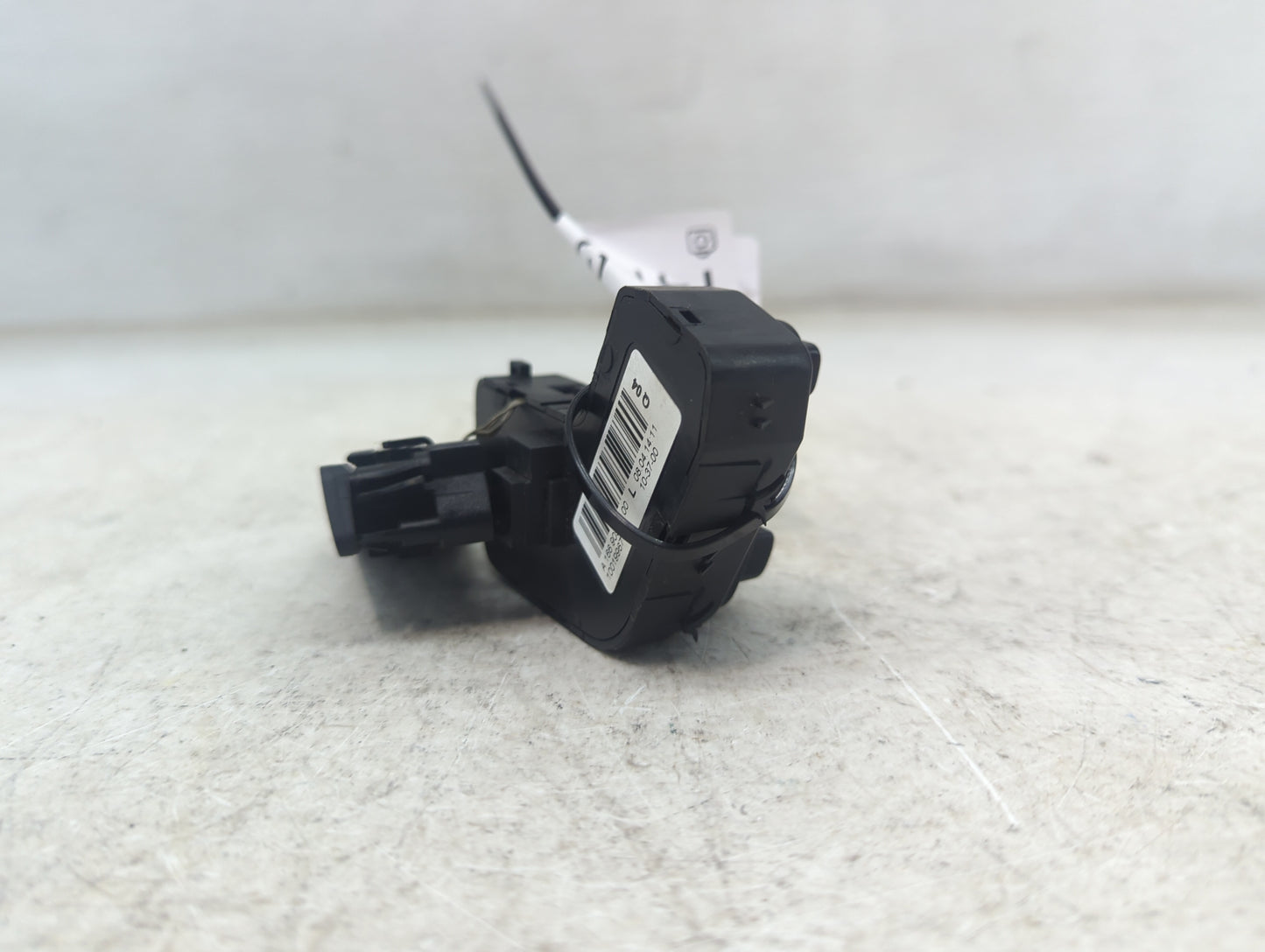 2014 Mercedes-Benz Gl Class Master Power Window Switch Replacement Driver Side Left P/N:A1669053900 Fits OEM Used Auto Parts