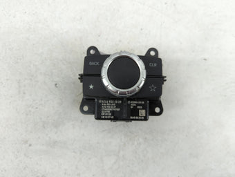 compare product 2014 Mercedes-Benz Ml350 Radio AM FM Cd Player Receiver Replacement P/N:A1669002809 A1669014301, A2129020607 Fits OEM Used Auto Parts