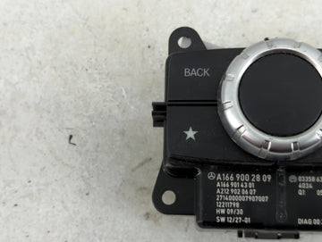 2014 Mercedes-Benz Ml350 Radio AM FM Cd Player Receiver Replacement P/N:A1669002809 A1669014301, A2129020607 Fits OEM Used Auto Parts