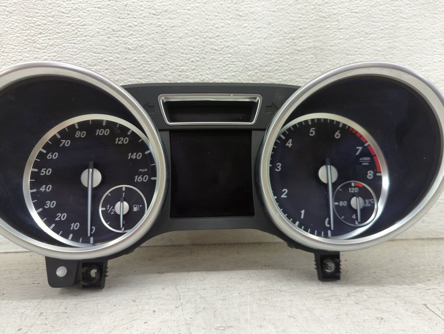 2014 Mercedes-Benz Ml350 Instrument Cluster Speedometer Gauges P/N:A1669006910 0263683187, A1669019601, A1729027704 Miles:43