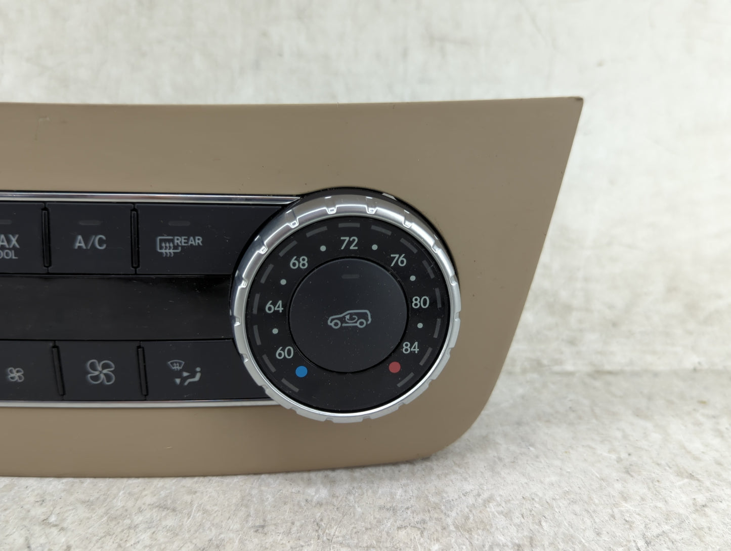 2014-2015 Mercedes-Benz Ml350 Climate Control Module Temperature AC/Heater Replacement P/N:A 166 900 02 06 Fits OEM Used Aut
