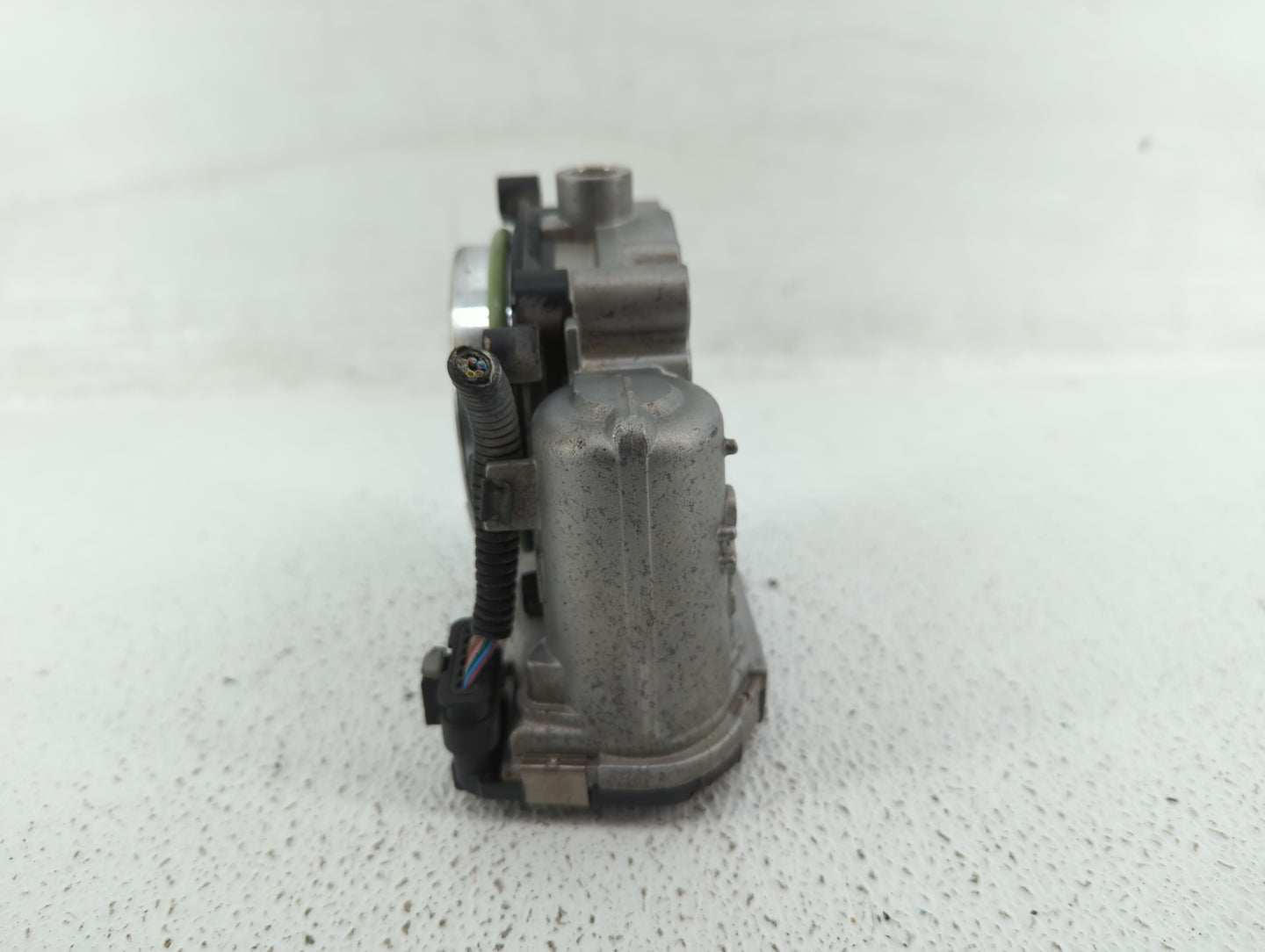 2012 Mercedes-Benz R350 Throttle Body P/N:A 276 141 01 25 2761410125 Fits Fits 2013 2014 2015 2016 2017 2018 2019 2020 2021 