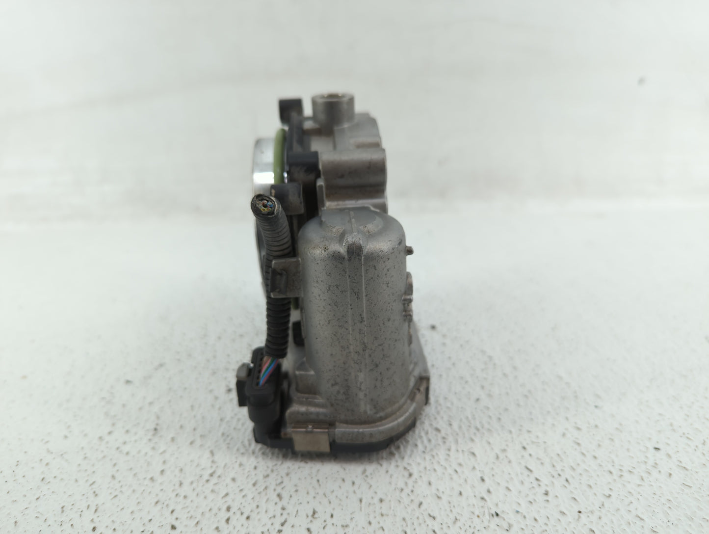 2012 Mercedes-Benz R350 Throttle Body P/N:A 276 141 01 25 2761410125 Fits Fits 2013 2014 2015 2016 2017 2018 2019 2020 2021 