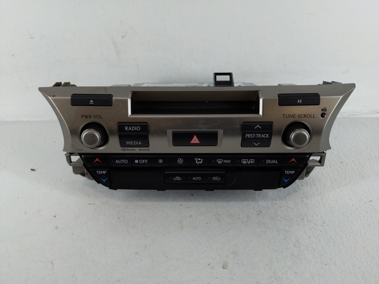 2014 Mercedes-Benz S350 Radio AM FM Cd Player Receiver Replacement P/N:86140-33061 Fits Fits 2013 OEM Used Auto Parts - Oemu