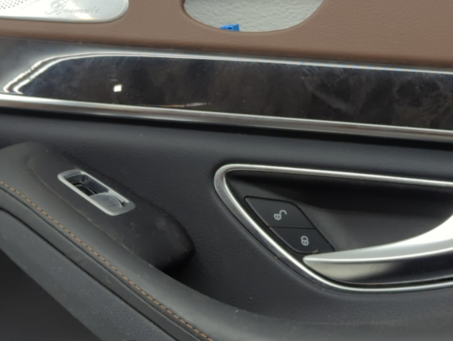 2014 Mercedes-benz S550 Front Right Passenger Interior Door Panel Trim - Oemusedautoparts1.com