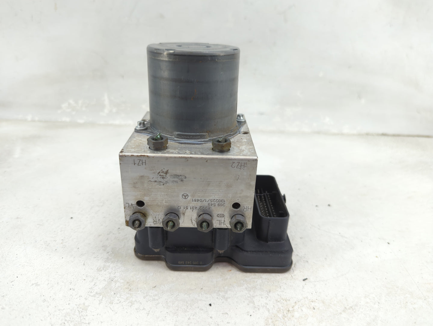 2014 Mercedes-Benz S550 ABS Pump Control Module Replacement P/N:A2224315112 0265249549, 0265243548 Fits OEM Used Auto Parts 