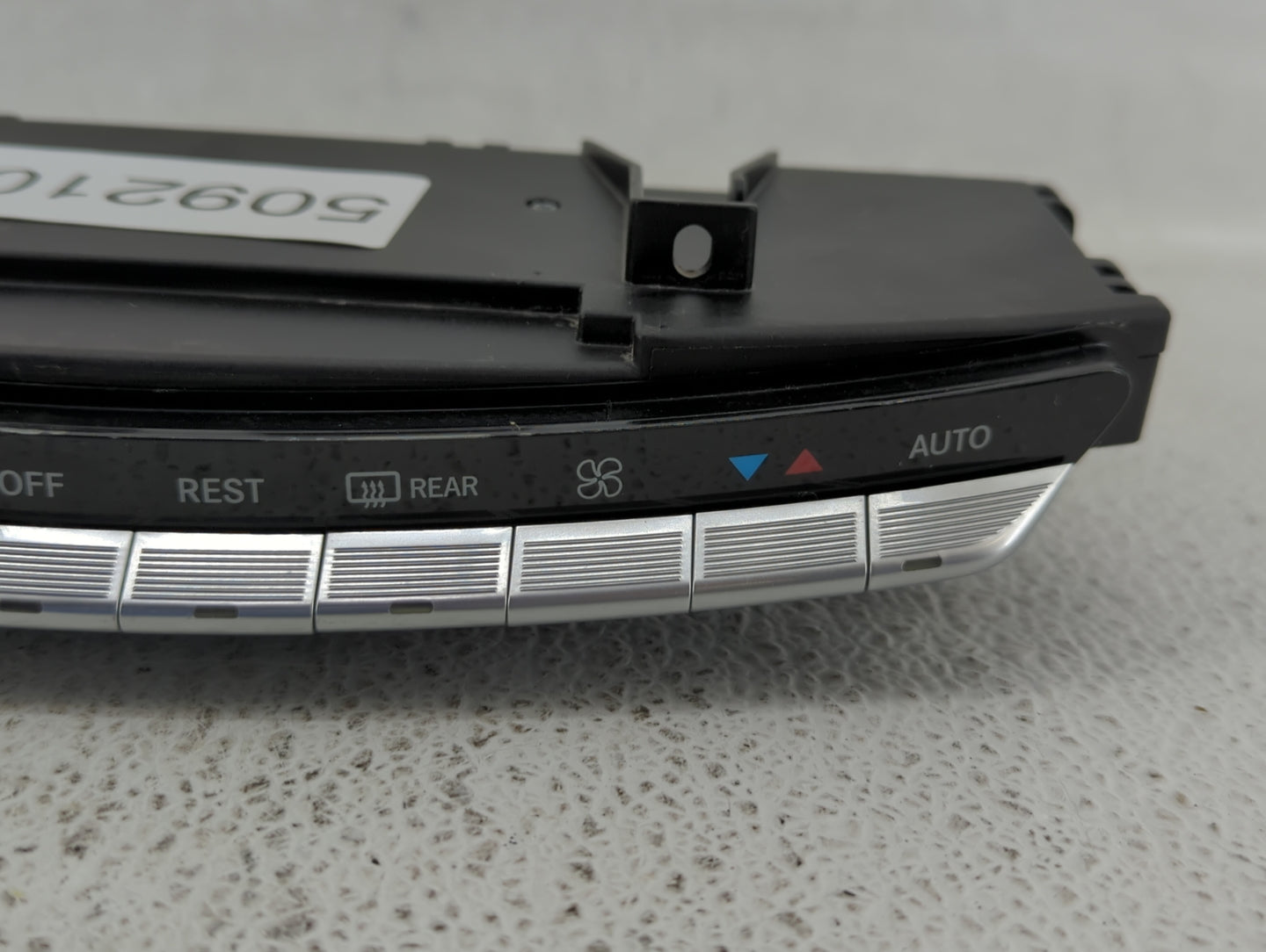 2014 Mercedes-Benz S550 Climate Control Module Temperature AC/Heater Replacement P/N:A 221 870 46 58 Fits OEM Used Auto Part