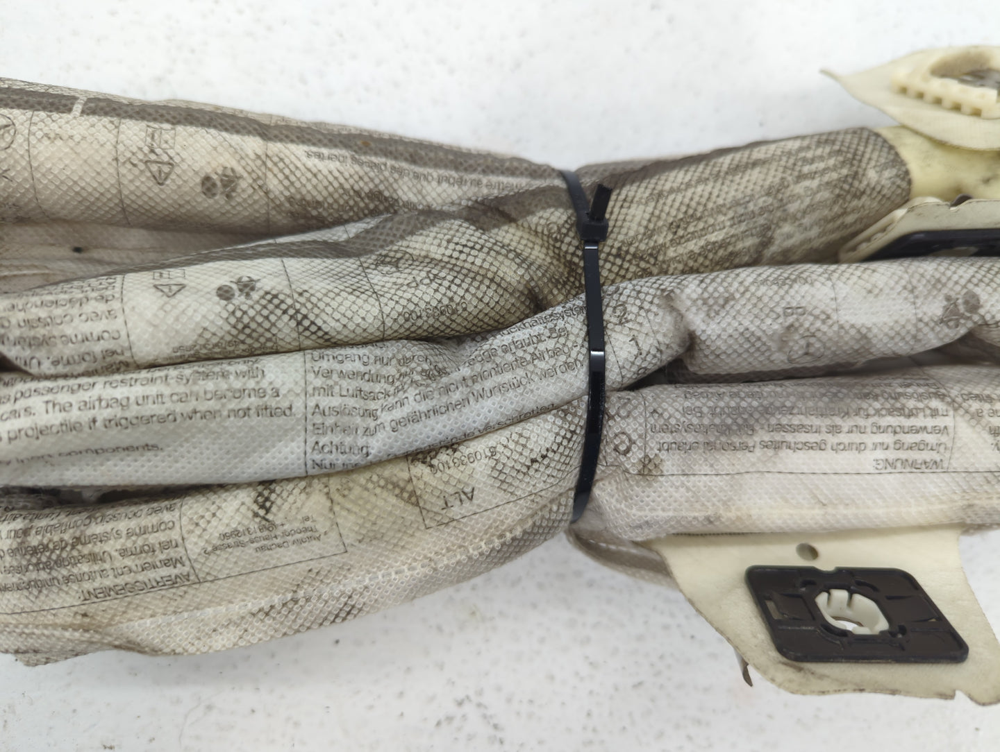 2014 Mercedes-Benz S550 Air Bag Driver Left Steering Wheel Mounted P/N:610932901 Fits Fits 2012 2013 2015 2016 2017 2018 OEM