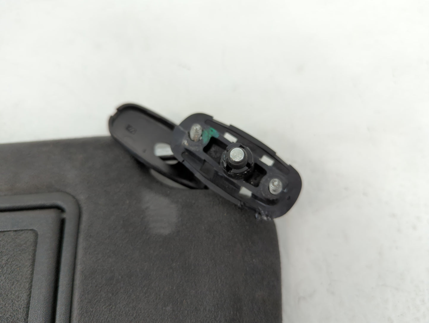 2014 Mercedes-Benz S63 Amg Sun Visor Shade Replacement Passenger Right Mirror Fits OEM Used Auto Parts - Oemusedautoparts1.c