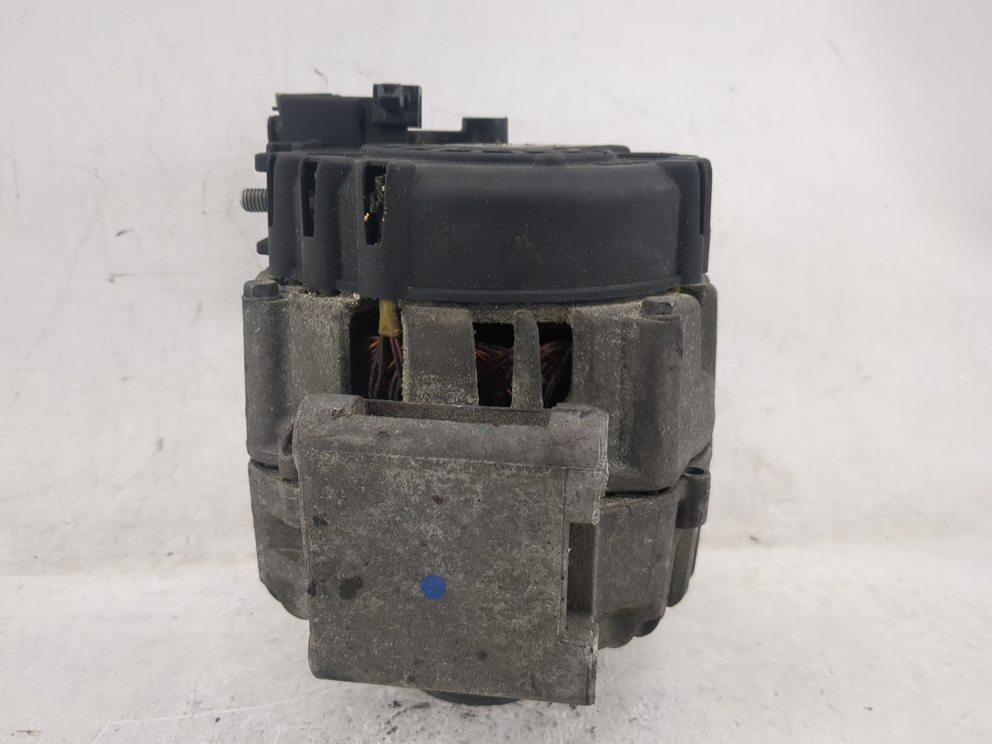 2014 Mercedes-Benz Sprinter 2500 Alternator Replacement Generator Charging Assembly Engine OEM P/N:0009061722 Fits OEM Used 
