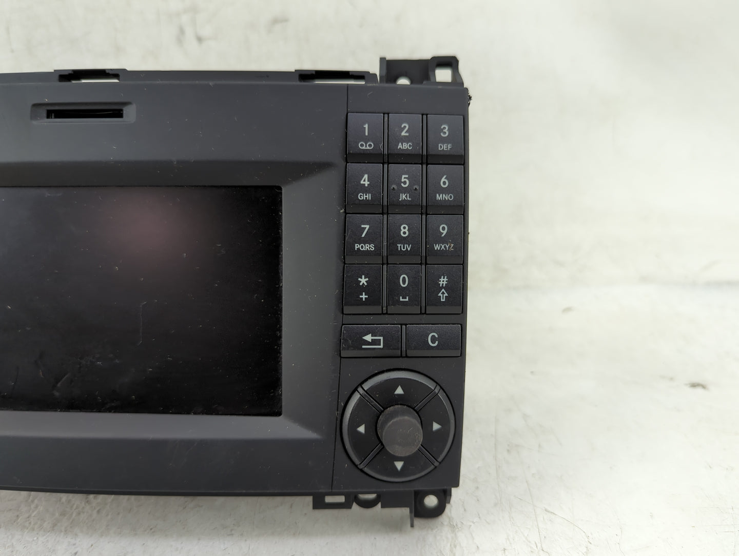 2014 Mercedes-Benz Sprinter 2500 Radio AM FM Cd Player Receiver Replacement P/N:A9069004301 Fits OEM Used Auto Parts - Oemus