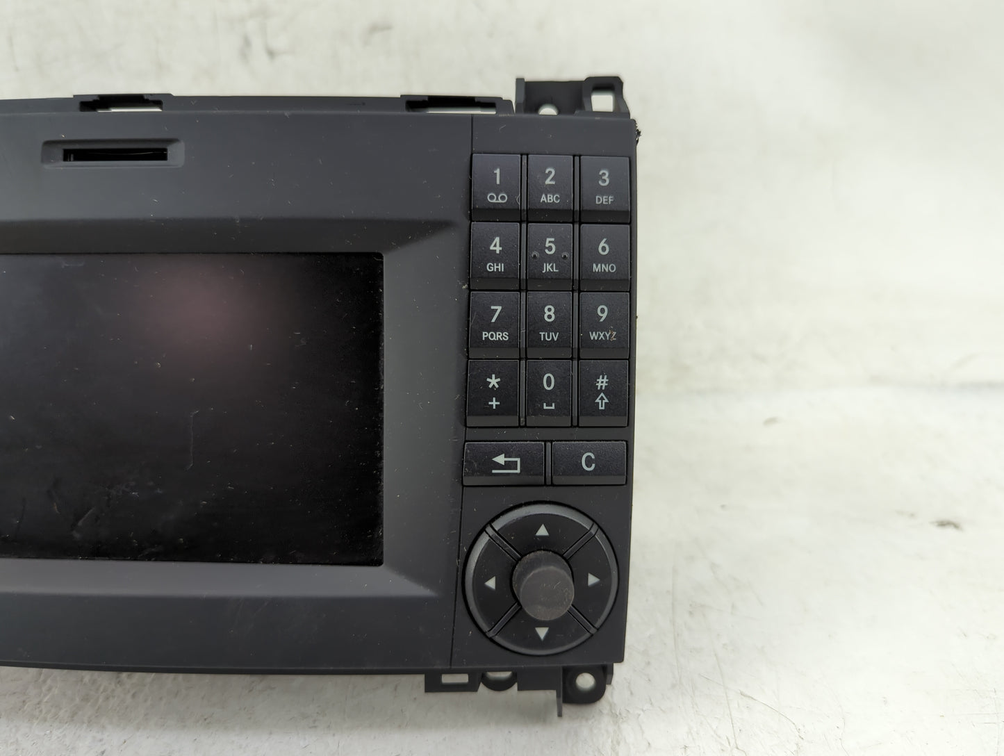 2014 Mercedes-Benz Sprinter 2500 Radio AM FM Cd Player Receiver Replacement P/N:A9069004301 Fits OEM Used Auto Parts - Oemus