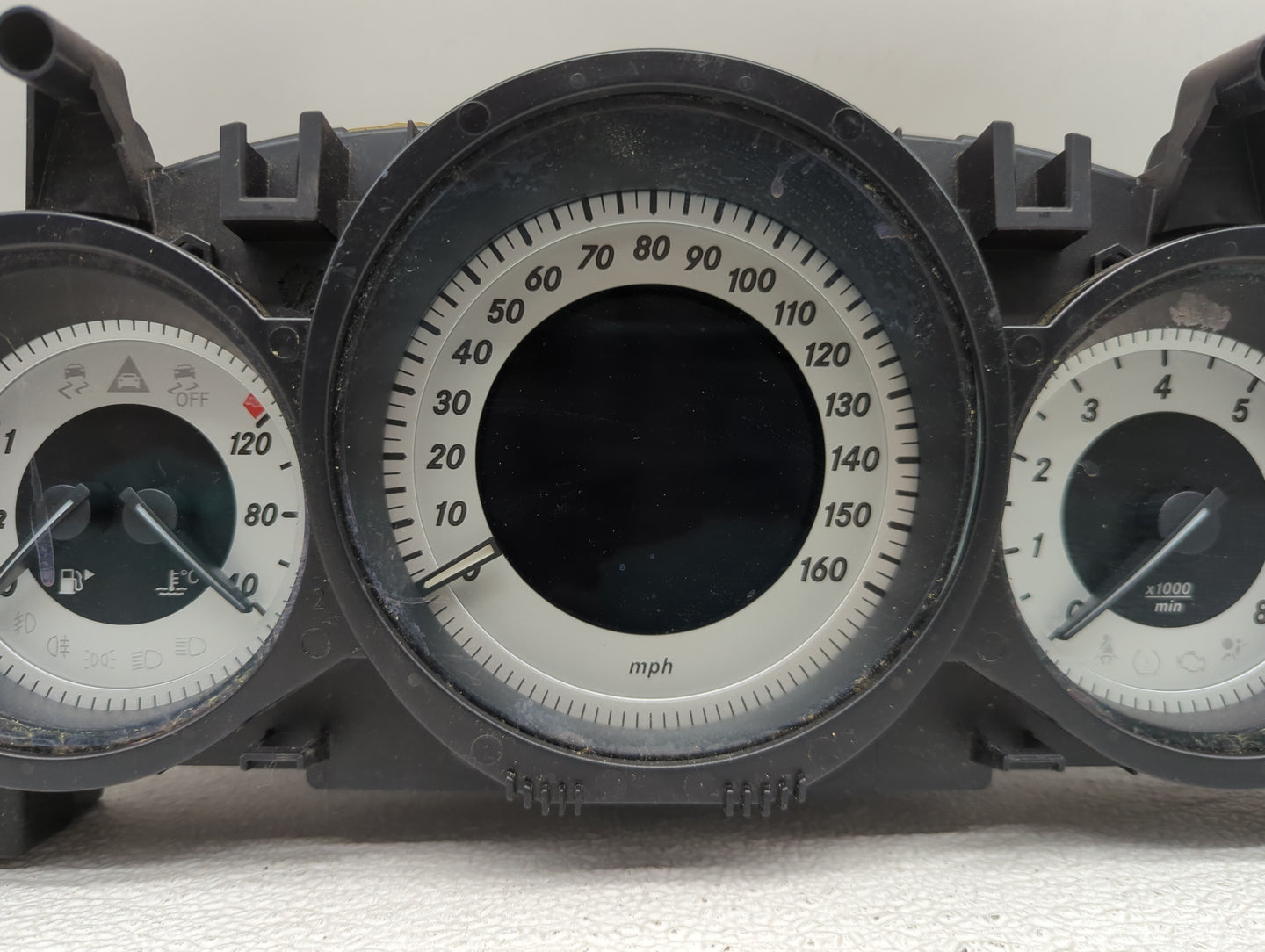 2014 Mercedes C-Class Instrument Cluster Speedometer Gauges P/N:A2C87297000 A2049005213 Fits OEM Used Auto Parts - Oemusedau