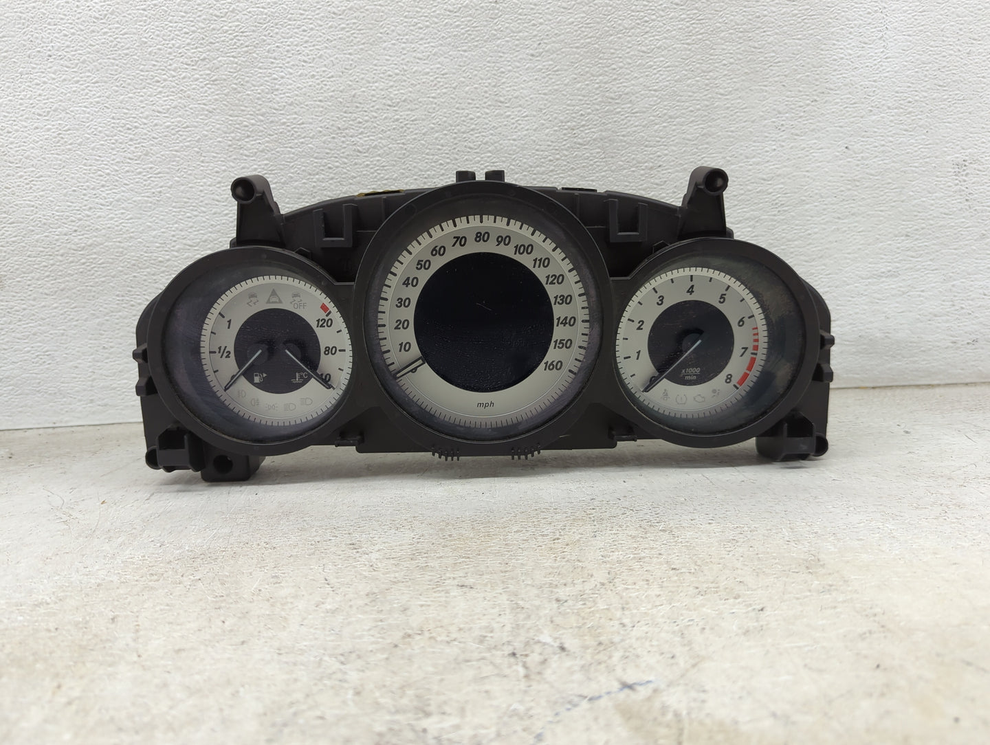 2014 Mercedes C-Class Instrument Cluster Speedometer Gauges P/N:A2C87297000 A2049005213, 2049017002 Miles:94K Fits Fits 2015