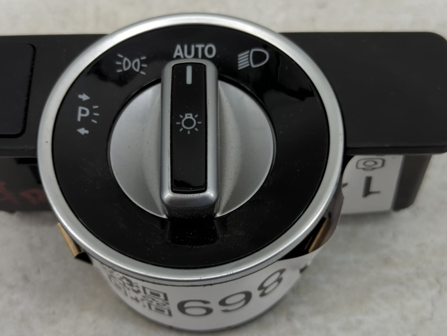 2014 Mercedes Glk350 Headlight Head Light Switch Lamp Control - Oemusedautoparts1.com