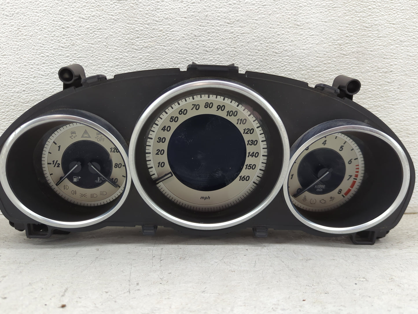 2014 Mercedes Benz E Class Instrument Cluster Speedometer Gauges P/N:A2129000925 A2C53435305, A2C30473300, A2087306100 Miles