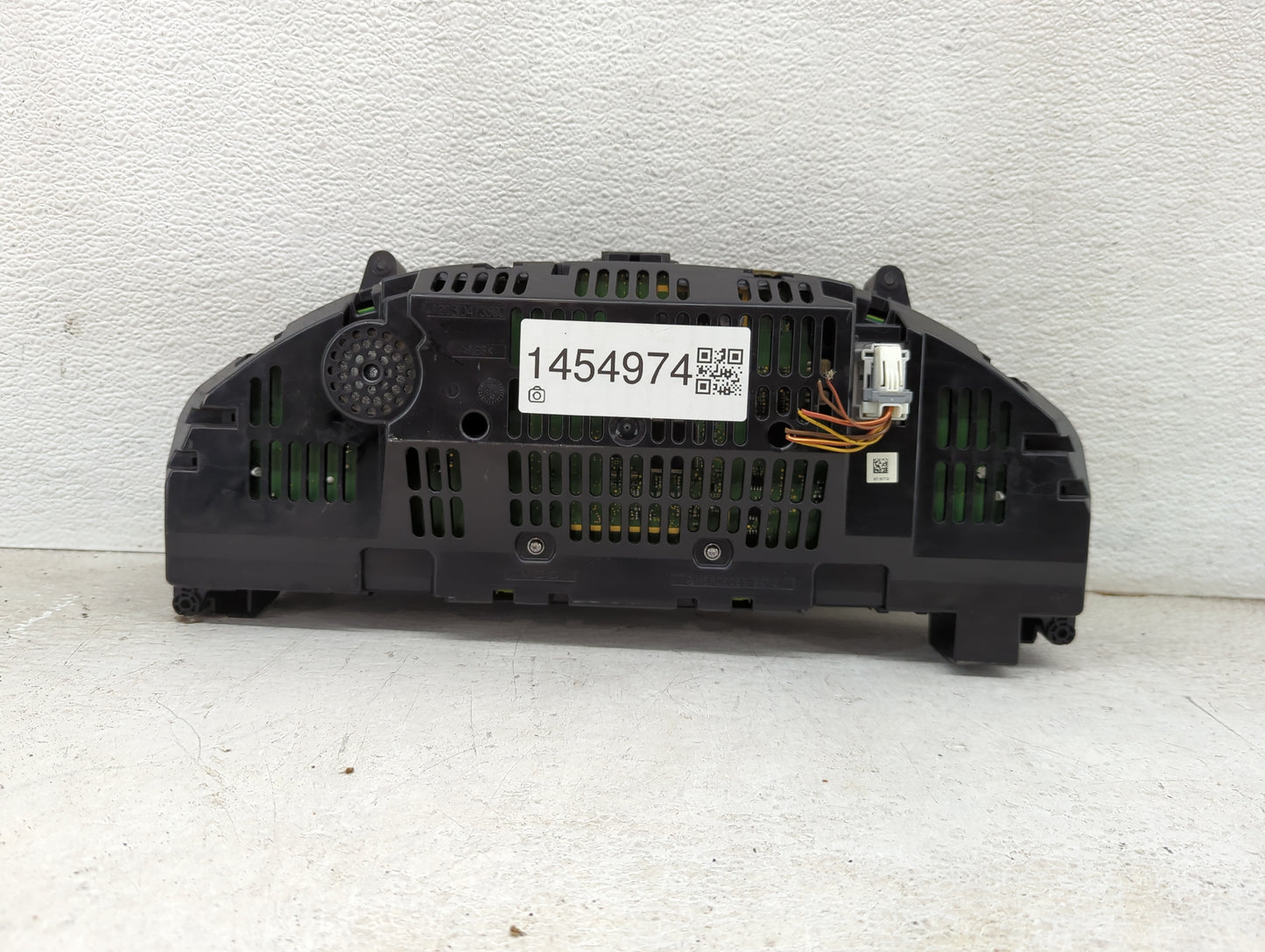 2014 Mercedes Benz E Class Instrument Cluster Speedometer Gauges P/N:A2129000925 A2C53435305, A2C30473300, A2087306100 Miles