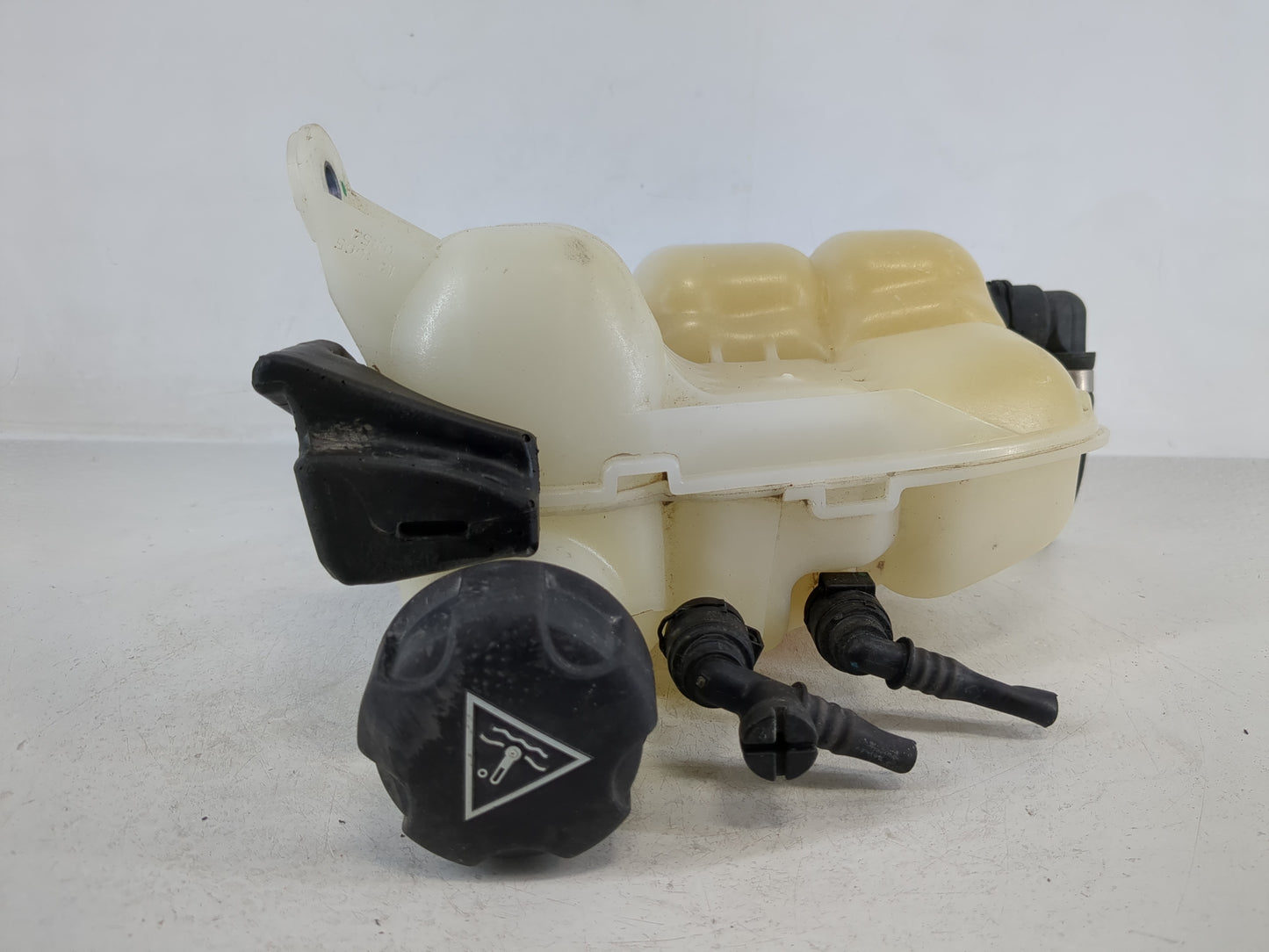Mini Cooper Radiator Coolant Overflow Expansion Tank Bottle 1166850 - Oemusedautoparts1.com