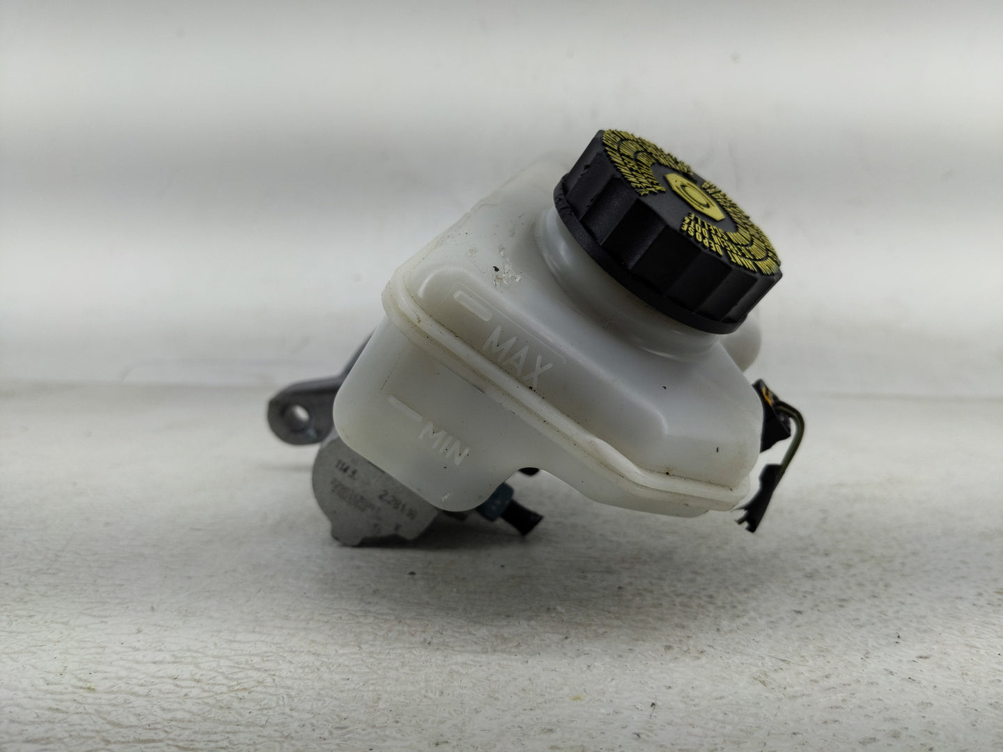 2014 Mini Cooper Power Brake Booster Oem 1290390 - Oemusedautoparts1.com