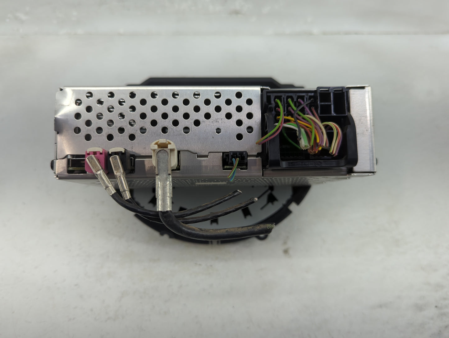 2014 Mini Cooper Radio AM FM Cd Player Receiver Replacement P/N:9344046 Fits OEM Used Auto Parts - Oemusedautoparts1.com
