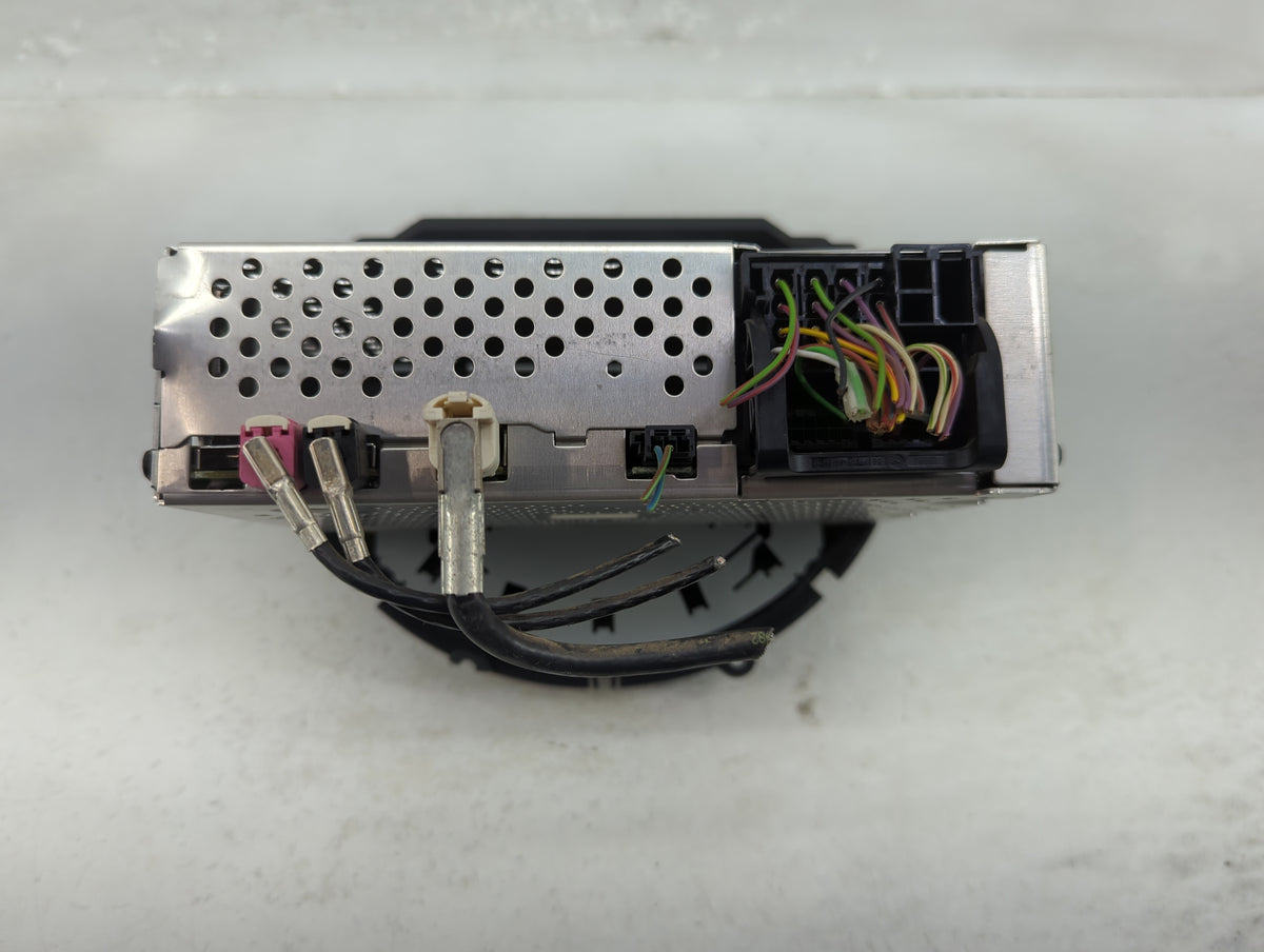2014 Mini Cooper Radio AM FM Cd Player Receiver Replacement P/N:9344046 OEM Used Auto Parts - Oemusedautoparts1.com