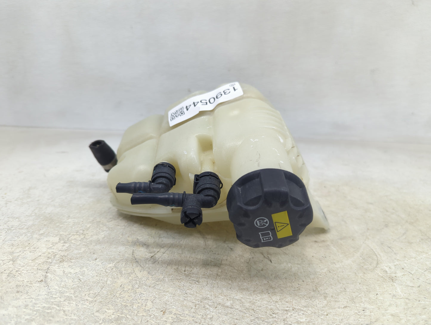 Mini Cooper Radiator Coolant Overflow Expansion Tank Bottle 1390544 - Oemusedautoparts1.com