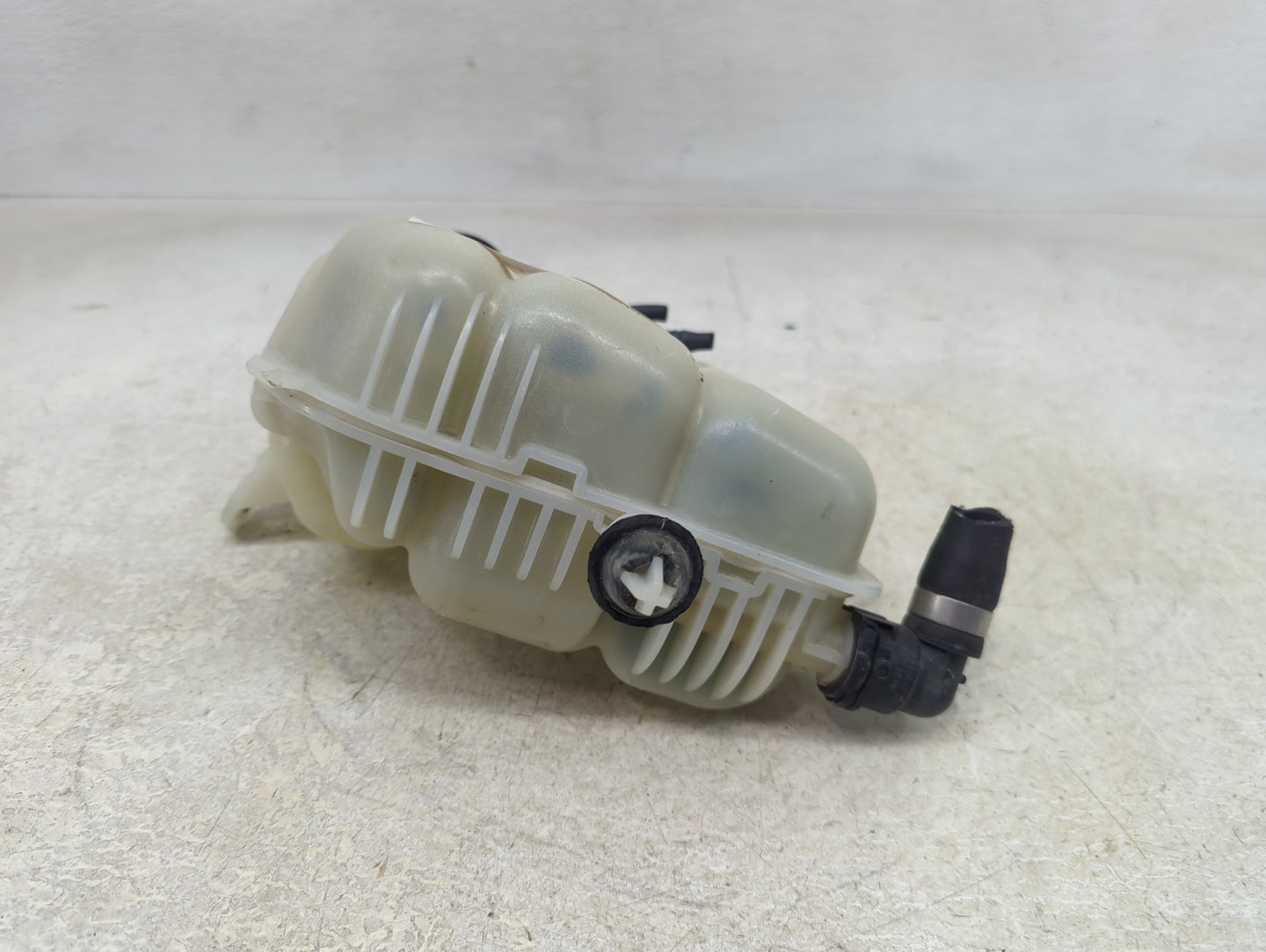 Mini Cooper Radiator Coolant Overflow Expansion Tank Bottle 1390544 - Oemusedautoparts1.com