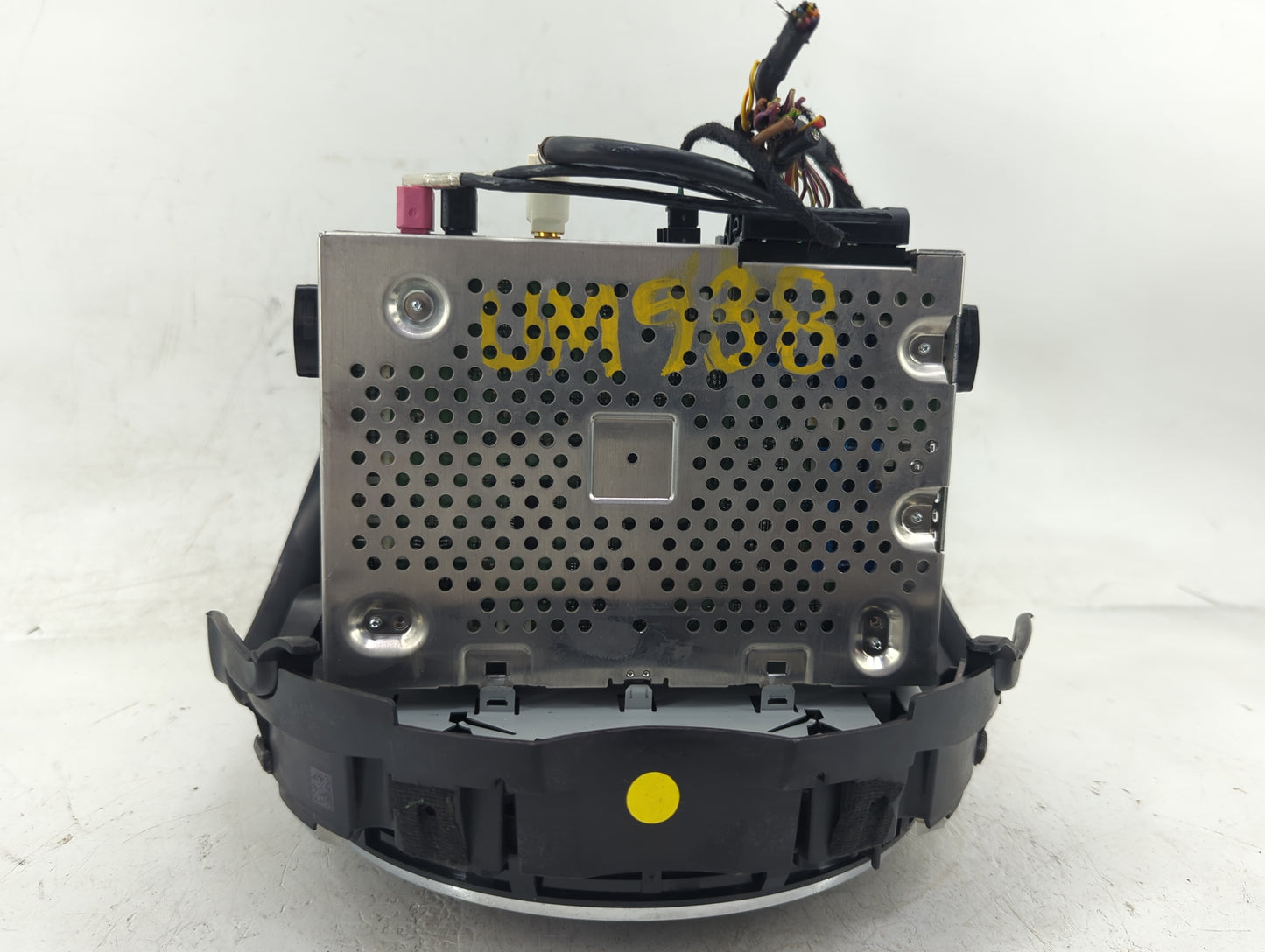 2014 Mini Cooper Radio AM FM Cd Player Receiver Replacement P/N:9344046 Fits OEM Used Auto Parts - Oemusedautoparts1.com