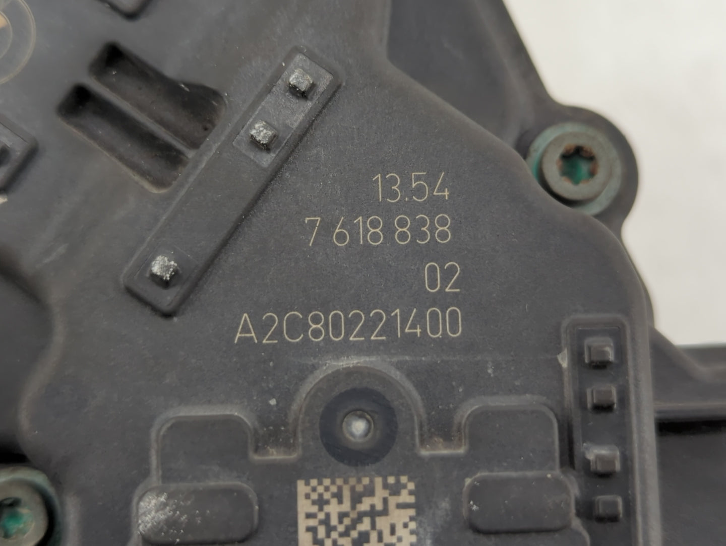 2016-2019 Mini Cooper Throttle Body P/N:7 618 838 Fits Fits 2014 2015 2016 2017 2018 2019 OEM Used Auto Parts - Oemusedautop