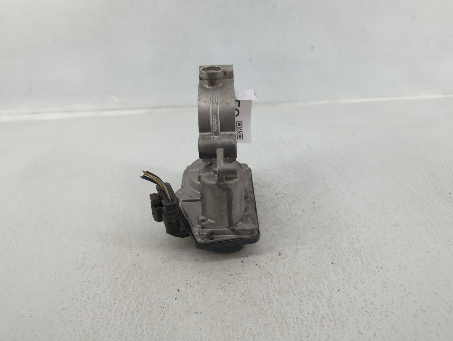 2016-2019 Mini Cooper Throttle Body P/N:7 618 838 Fits Fits 2014 2015 2016 2017 2018 2019 OEM Used Auto Parts - Oemusedautop