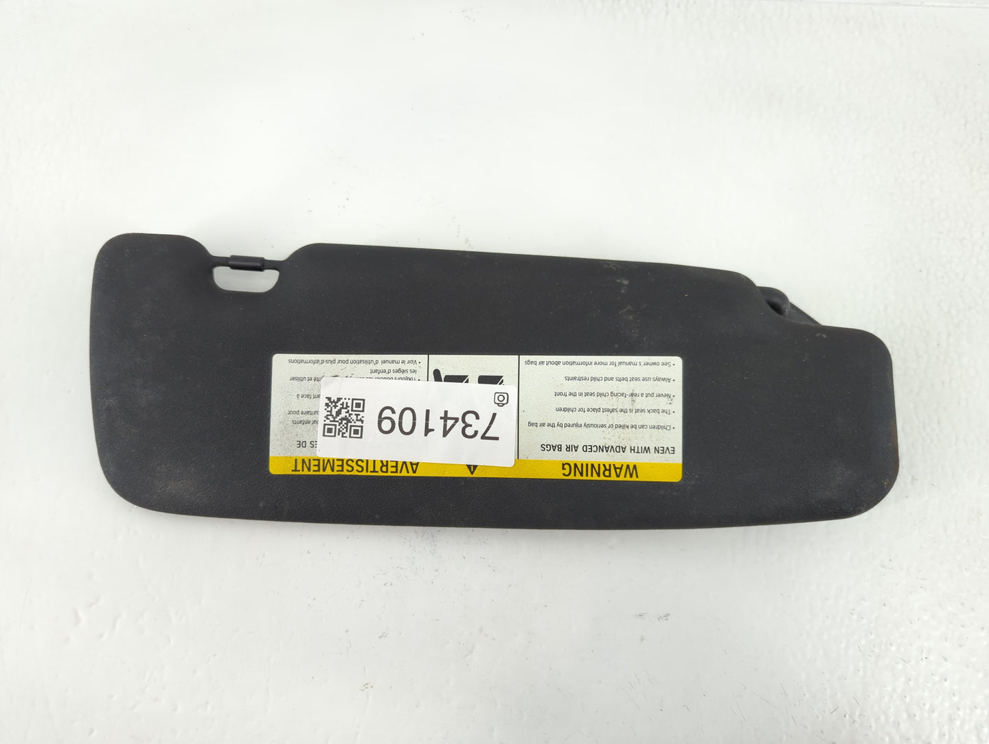2014 Mini Cooper Sun Visor Shade Replacement Driver Left Mirror Fits OEM Used Auto Parts - Oemusedautoparts1.com