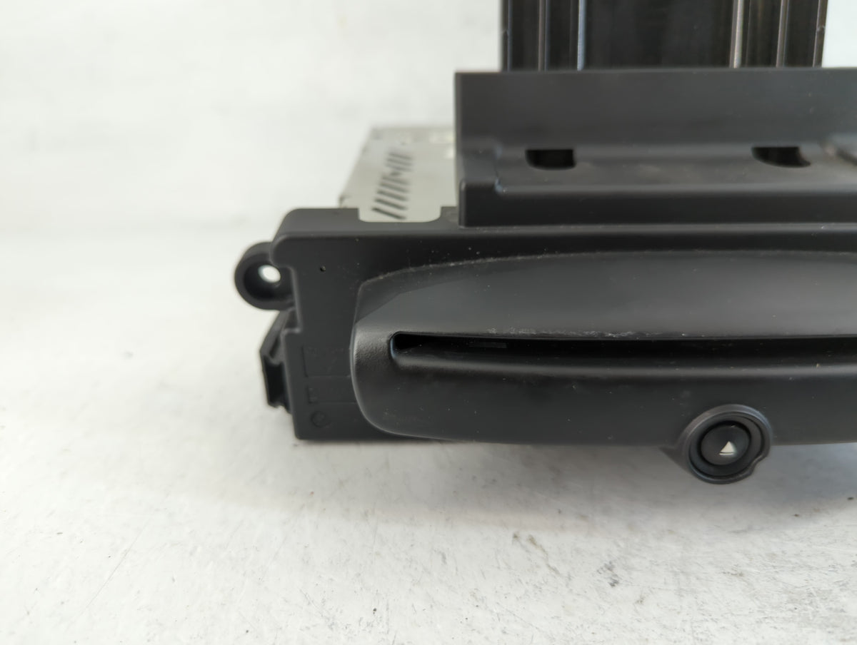 2014-2015 Mini Cooper Radio AM FM Cd Player Receiver Replacement P/N:6512 3456762-01 Fits Fits 2014 2015 OEM Used Auto Parts