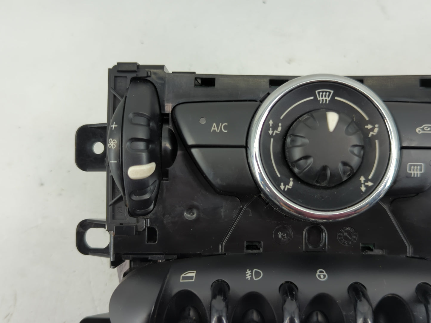 2014 Mini Cooper Clubman Climate Control Module Temperature AC/Heater Replacement Fits Fits 2011 2012 2013 OEM Used Auto Par