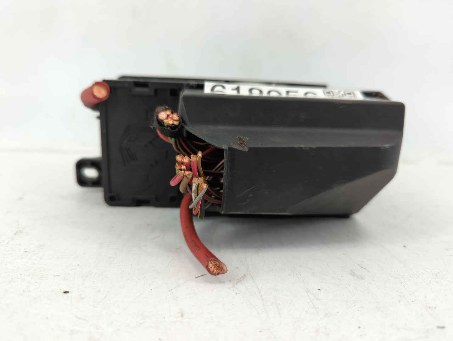 2014 Mini Cooper Clubman Fusebox Fuse Box Panel Relay Module P/N:153839190514 9240943-02 Fits Fits 2011 2012 2013 2015 2016 