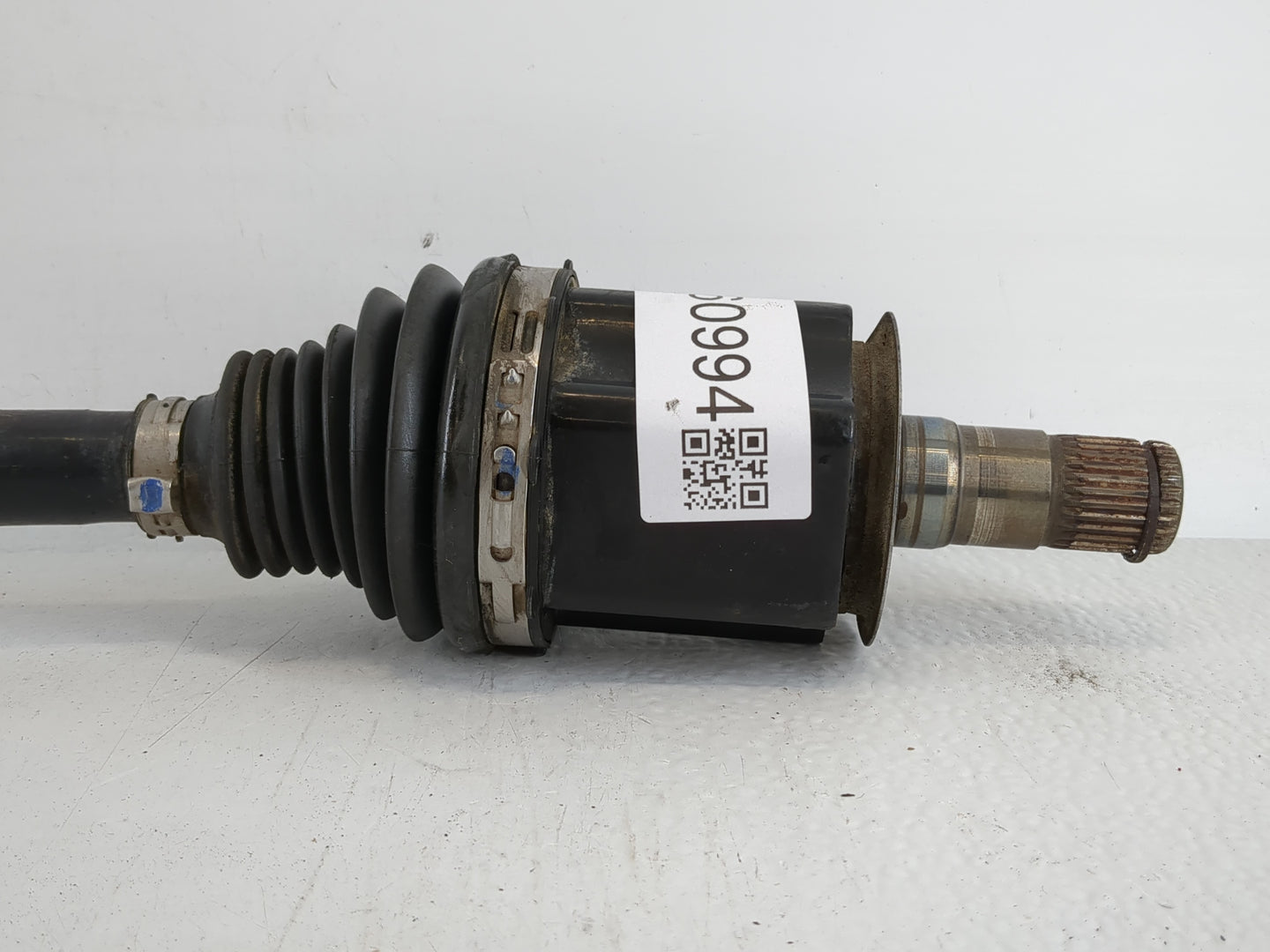 2011-2016 Mini Cooper Countryman Axle Shaft Front Driver Cv C/v - Oemusedautoparts1.com