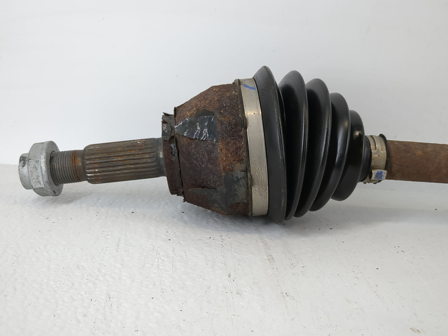 2011-2016 Mini Cooper Countryman Axle Shaft Front Driver Cv C/v - Oemusedautoparts1.com