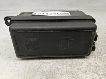 compare product 2012-2016 Mini Cooper Countryman Fusebox Fuse Box Panel Relay Module P/N:9240946-01 Fits Fits 2011 2012 2013 2014 2015 2016 OEM Used Auto Parts