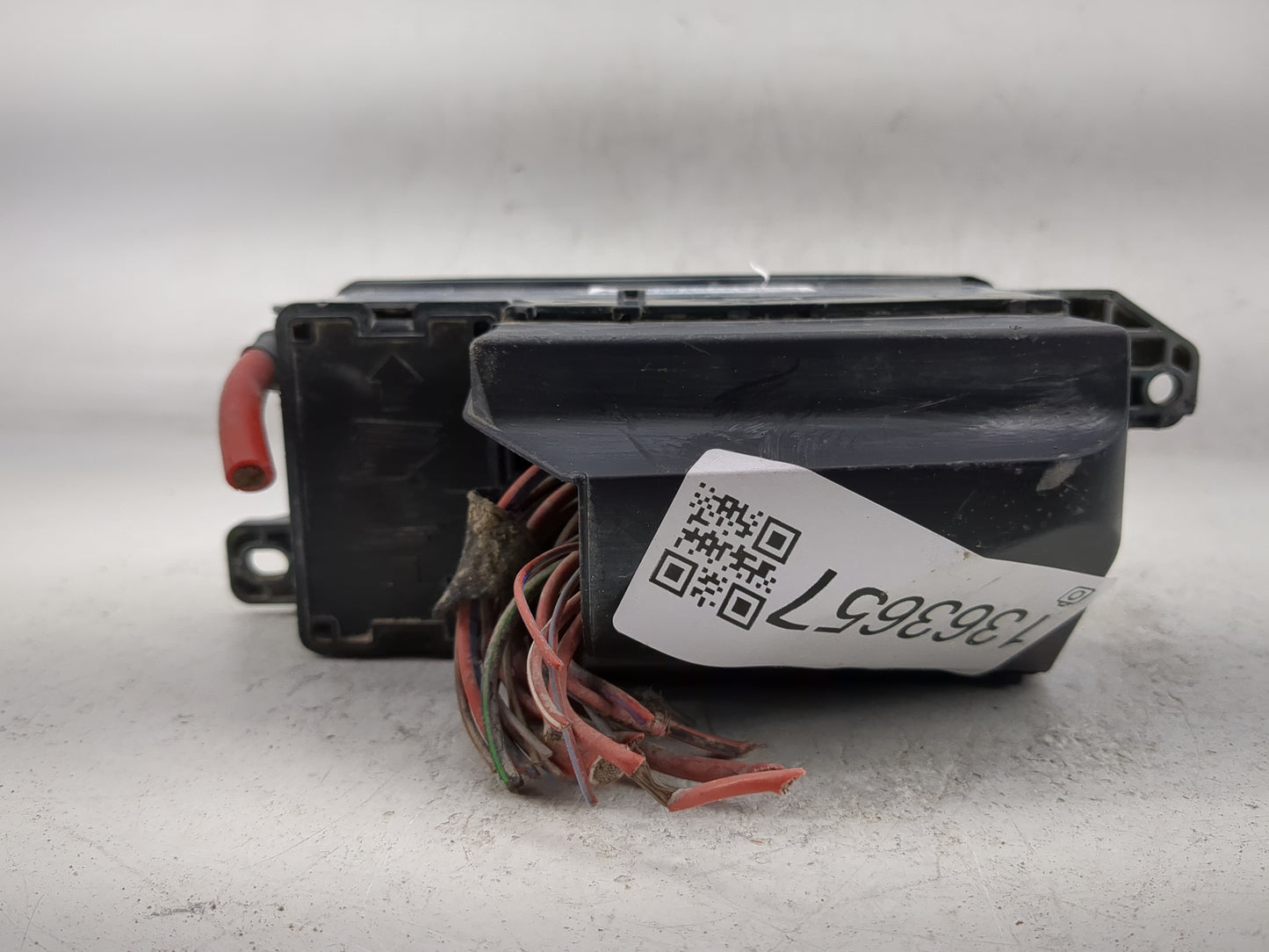 2012-2016 Mini Cooper Countryman Fusebox Fuse Box Panel Relay Module P/N:9240943-02 9240946-01 Fits OEM Used Auto Parts - Oe