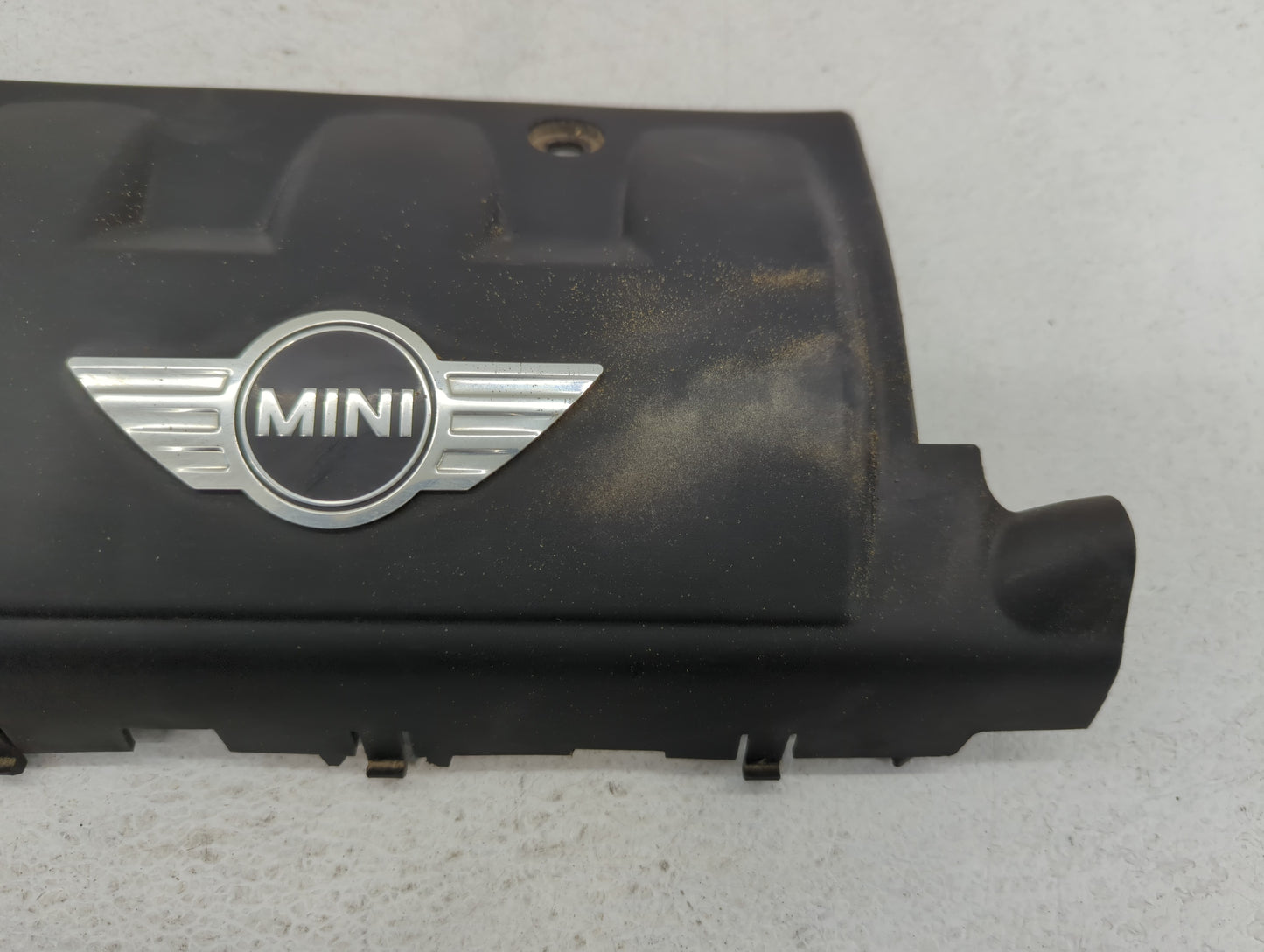 2014 Mini Cooper Countryman Engine Cover - Oemusedautoparts1.com