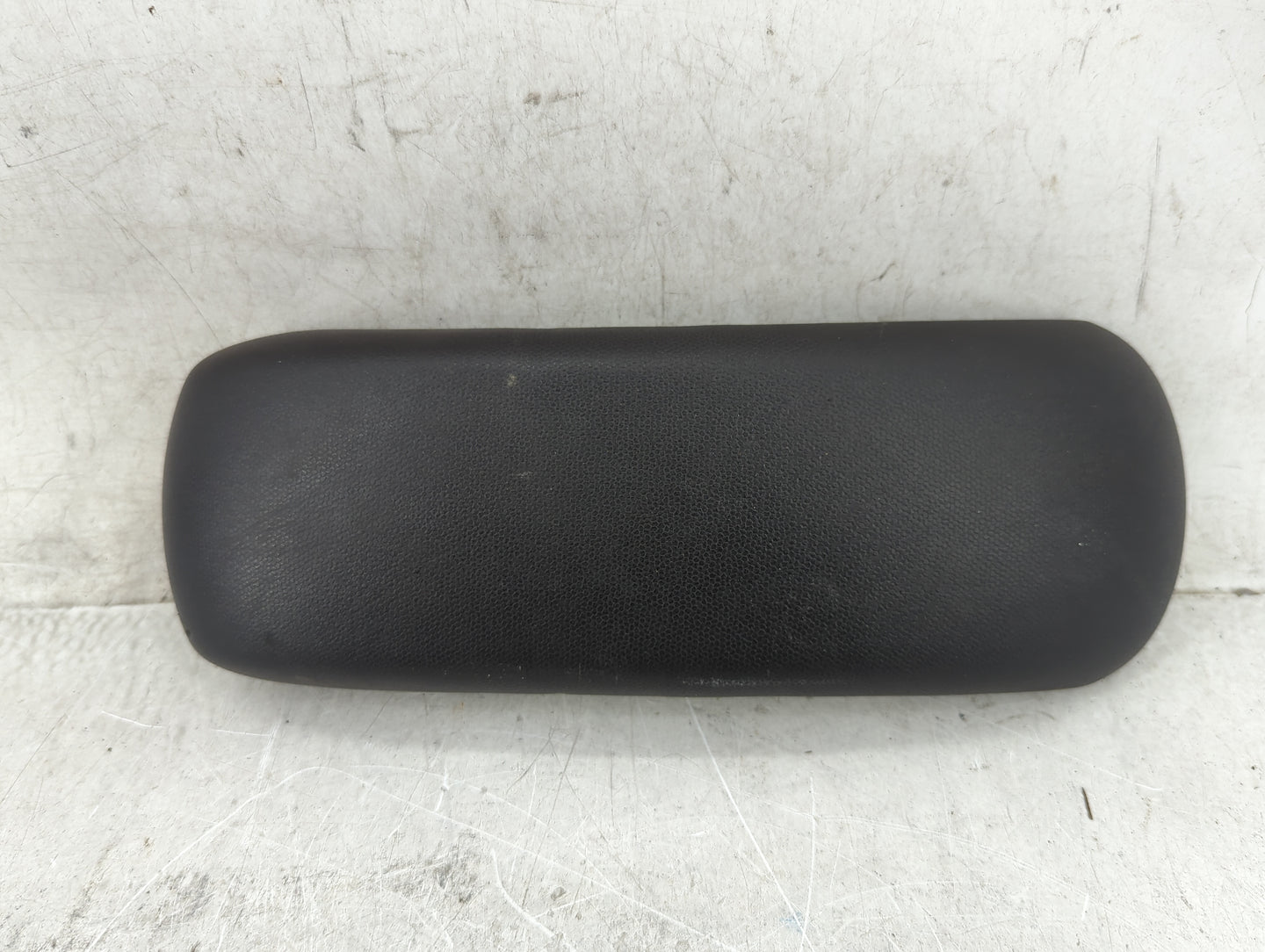 2013-2016 Mini Cooper Paceman Center Console Armrest Cover Lid Fits Fits 2011 2012 2013 2014 2015 2016 OEM Used Auto Parts -