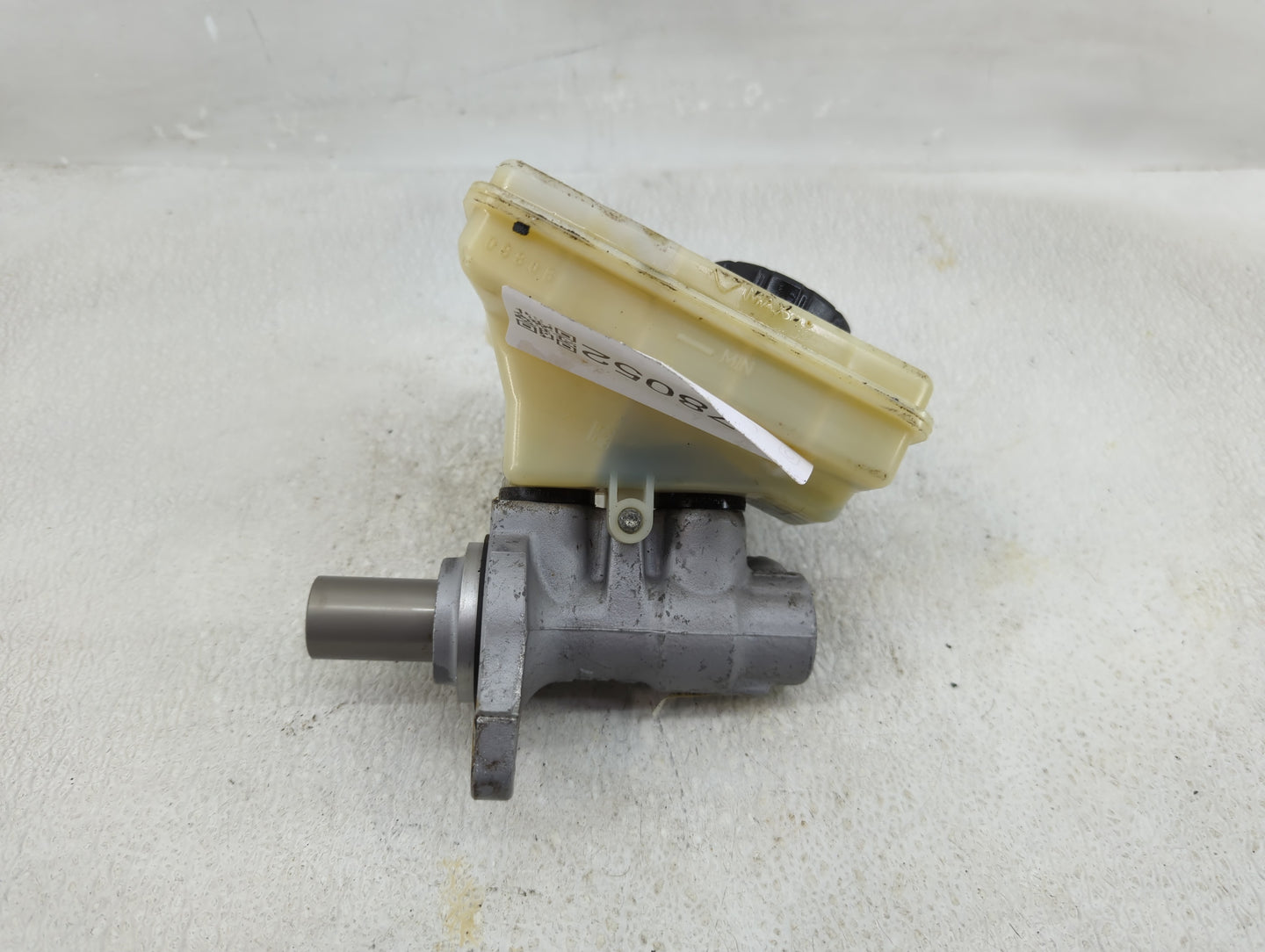 2013-2016 Mini Cooper Paceman Brake Master Cylinder - Oemusedautoparts1.com