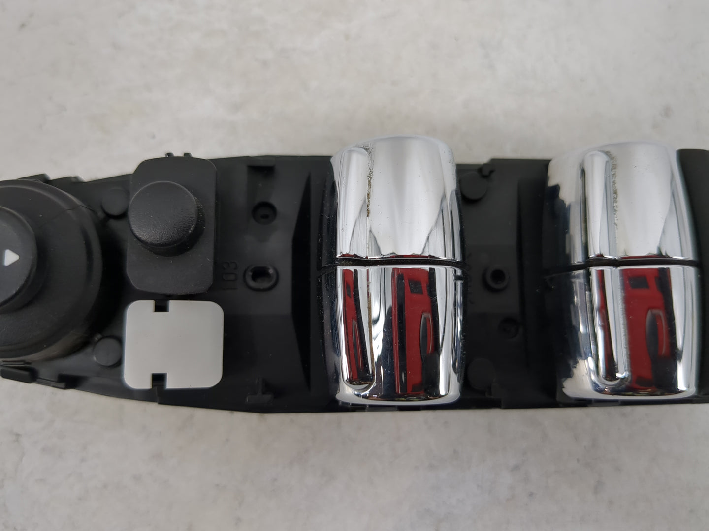 2014 Mini Countryman Master Power Window Switch Replacement Driver Side Left P/N:9289622-01 Fits OEM Used Auto Parts - Oemus