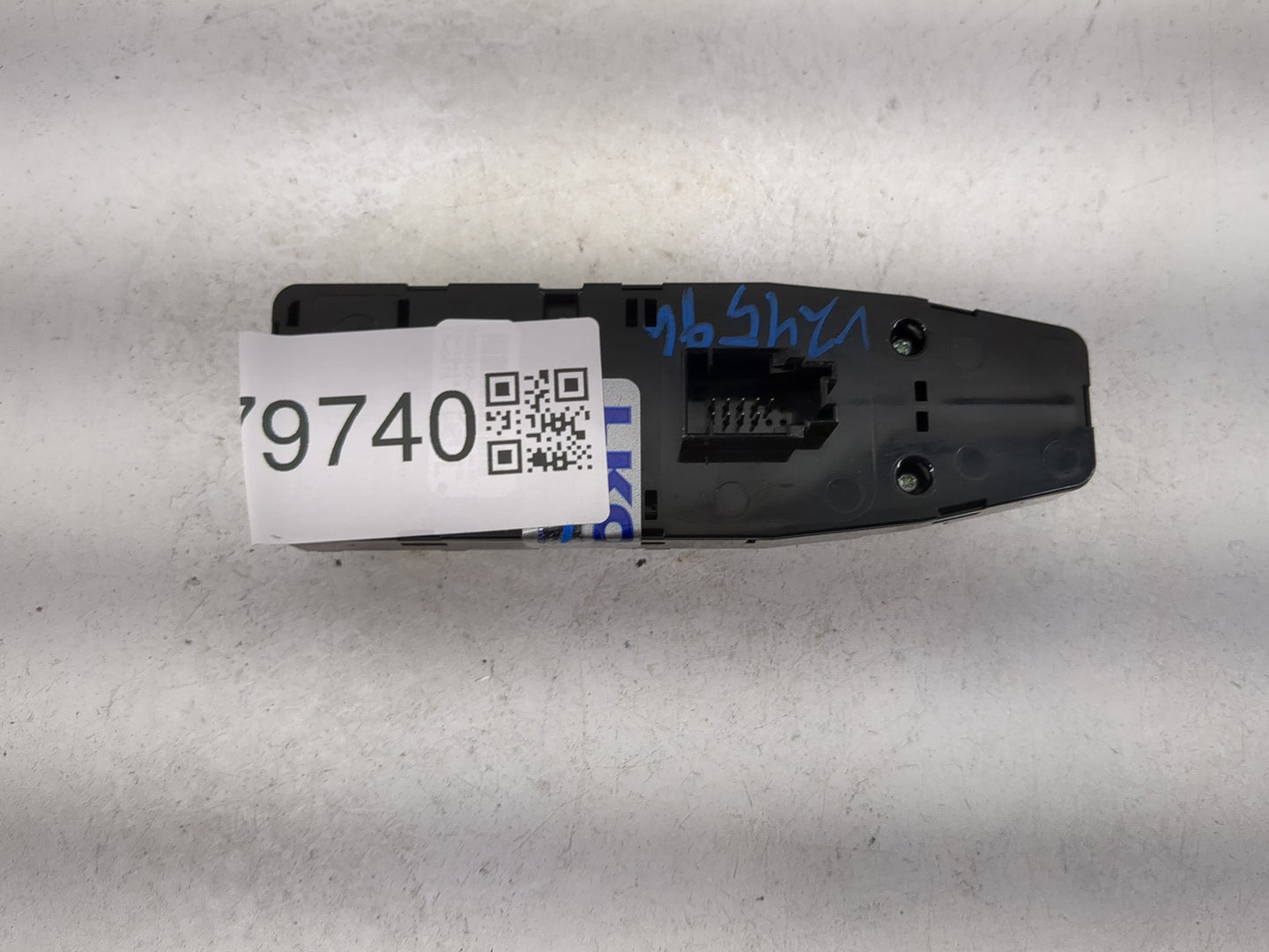 2014 Mini Countryman Master Power Window Switch Replacement Driver Side Left P/N:9289622-01 Fits OEM Used Auto Parts - Oemus