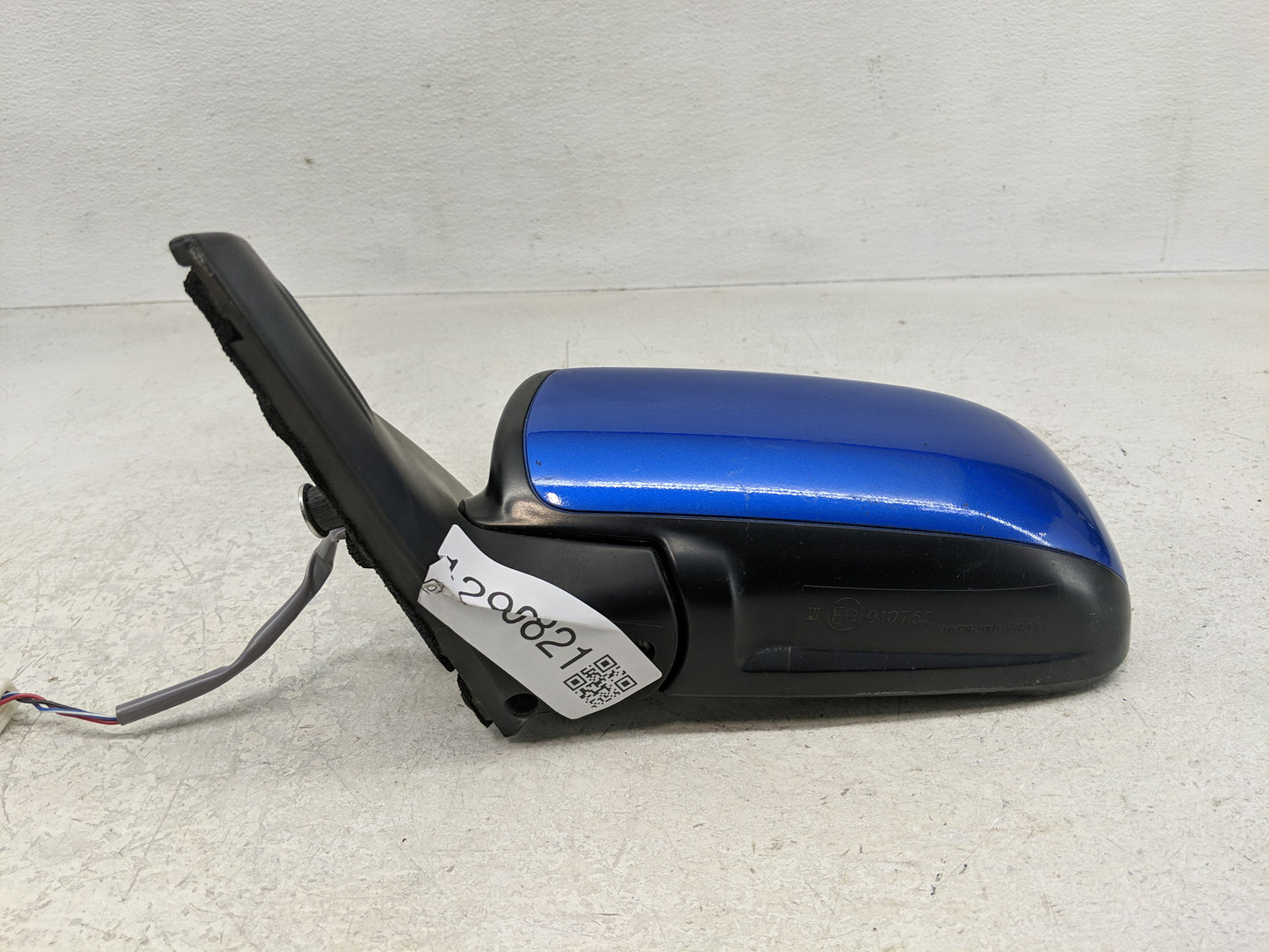 2008-2014 Mitsubishi Lancer Driver Side View Mirror - Left Door Mirror OEM Used - Oemusedautoparts1.com