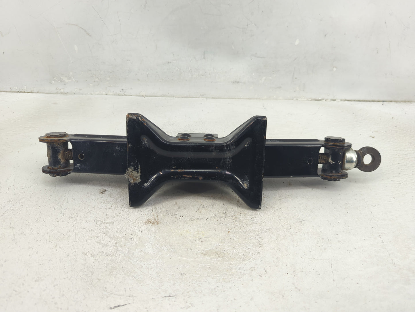 2014 Mitsubishi Lancer Spare Scissor Car Jack - Oemusedautoparts1.com