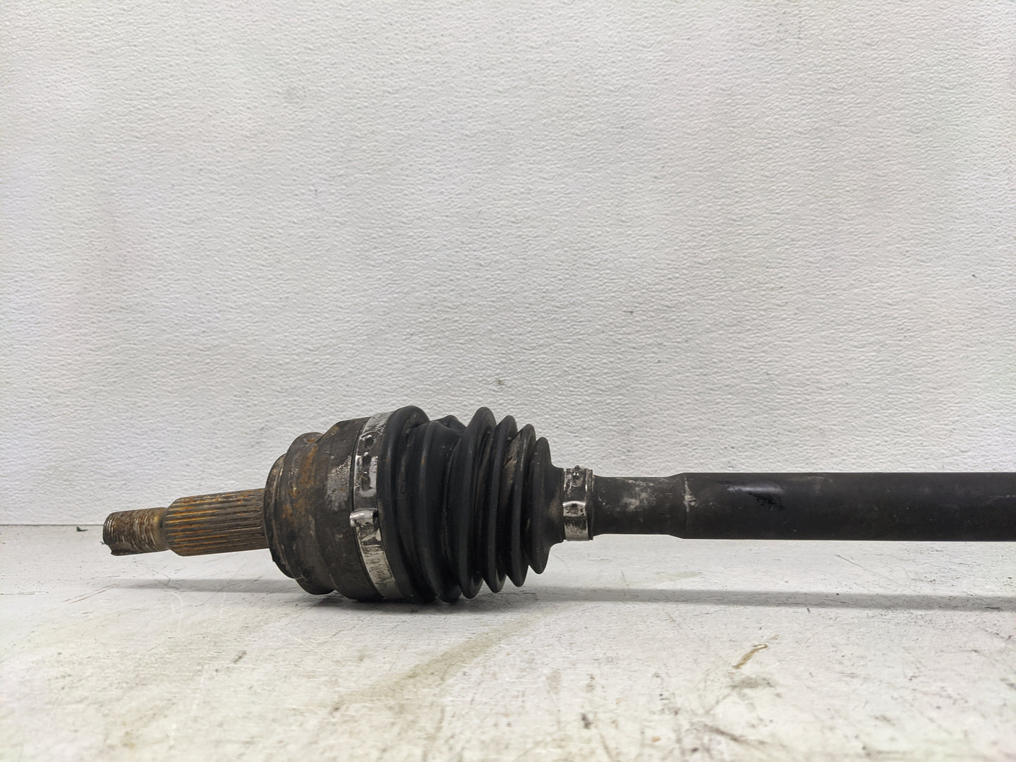 2012-2017 Mitsubishi Lancer Axle Shaft Front Passenger Cv C/v - Oemusedautoparts1.com